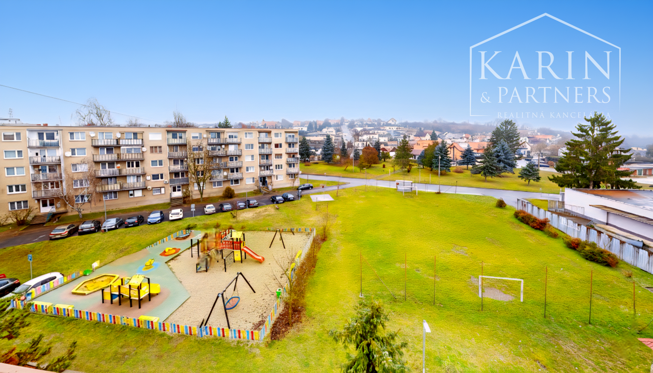 MODERNÝ A PRIESTRANNÝ 4-IZBOVÝ BYT V ŠAHÁCH – IDEÁLNY PRE RODINU