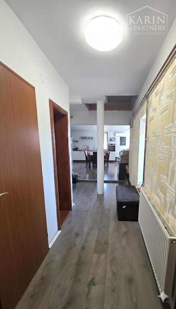 Predaj – rodinný dom s pozemkom 1713 m2 – Štvrtok na Ostrove – okr. DS.