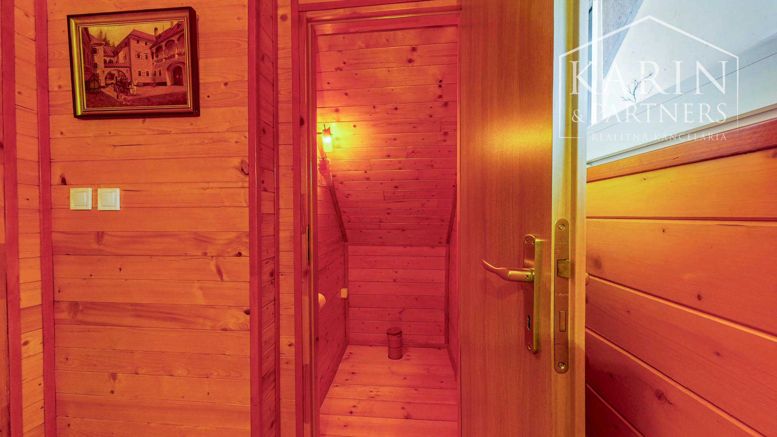 Štýlová drevenica v srdci Štiavnických vrchov – Kráľovce-Krnišov 20 minút od Banskej Štiavnice