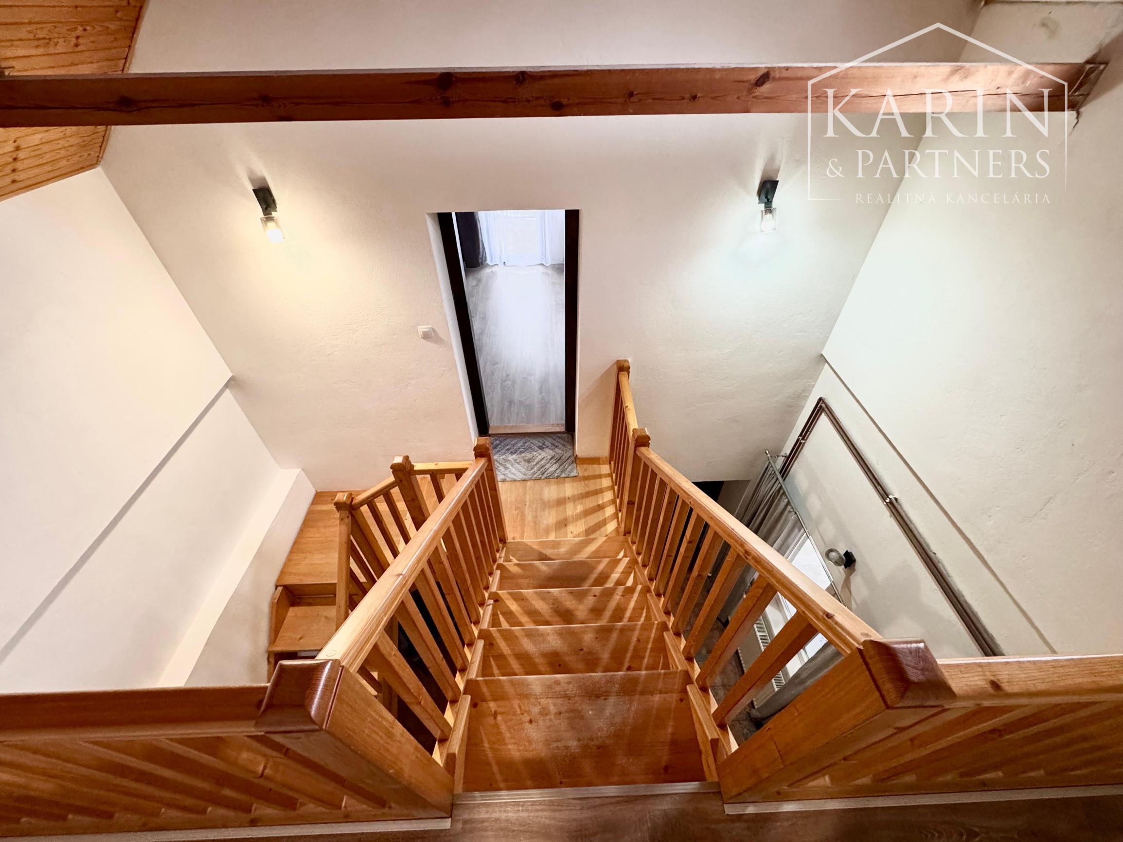 POKOJNÉ BÝVANIE NA ZÁHORÍ: DOM RADIMOV