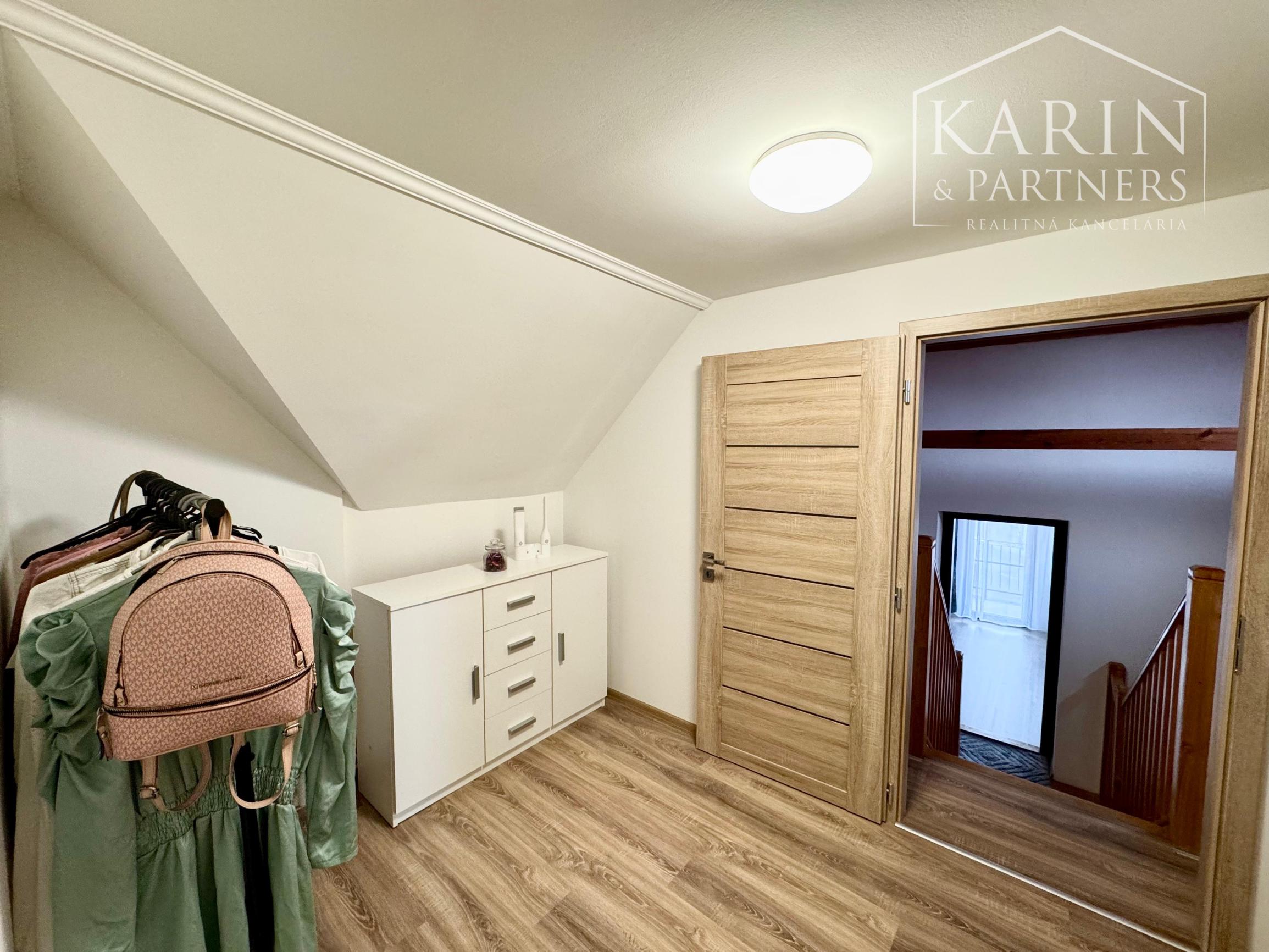 POKOJNÉ BÝVANIE NA ZÁHORÍ: DOM RADIMOV