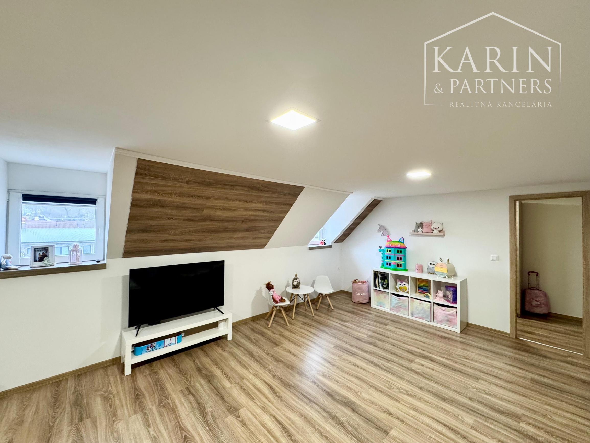 POKOJNÉ BÝVANIE NA ZÁHORÍ: DOM RADIMOV