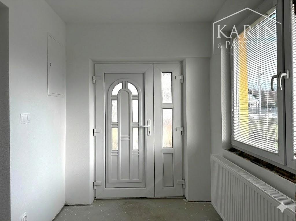 5-izbový dom na 25-árovom pozemku s nádychom histórie a absolútnym tichom