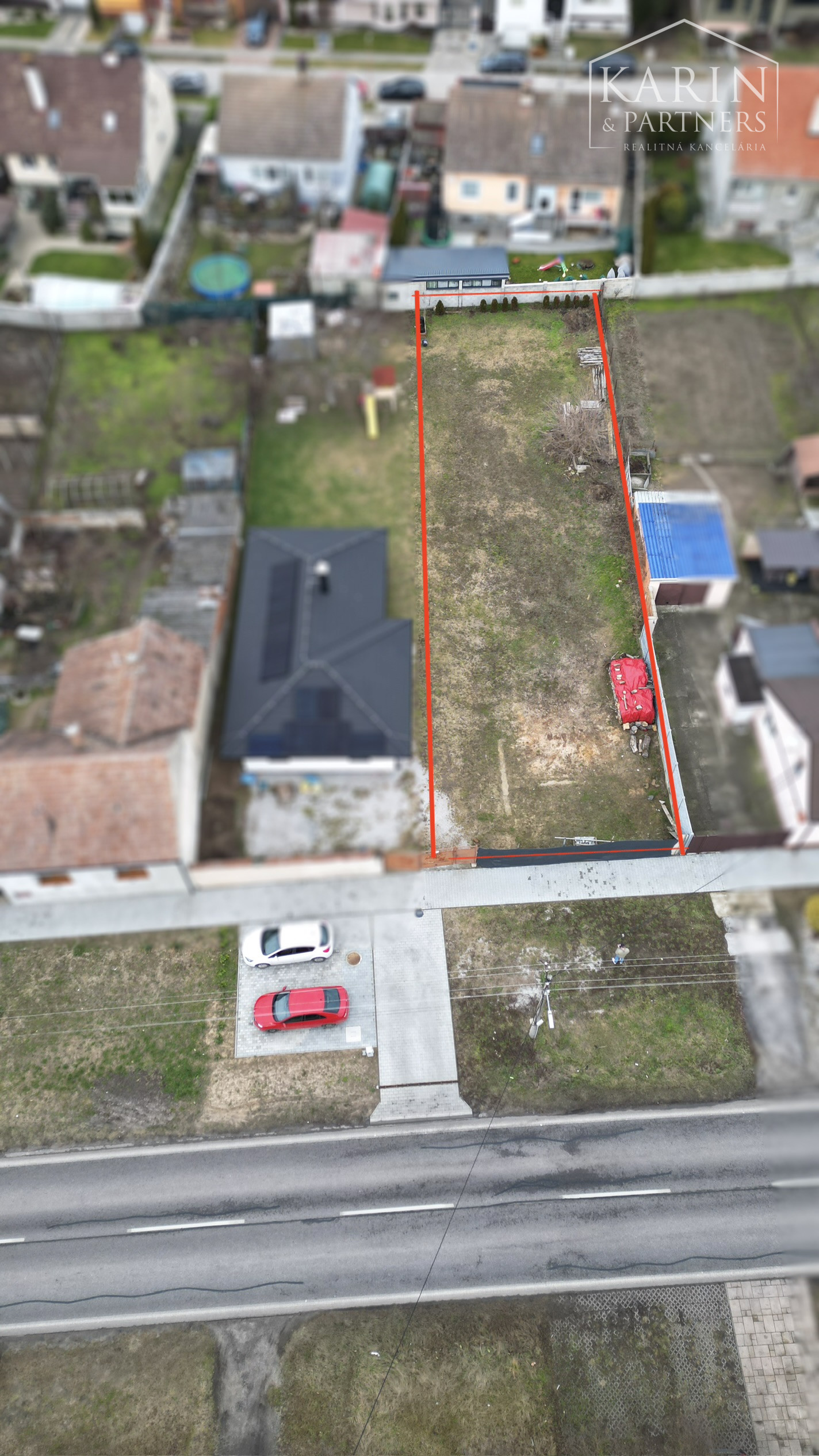 PREDAJ: STAVEBNÝ POZEMOK SO SIEŤAMI