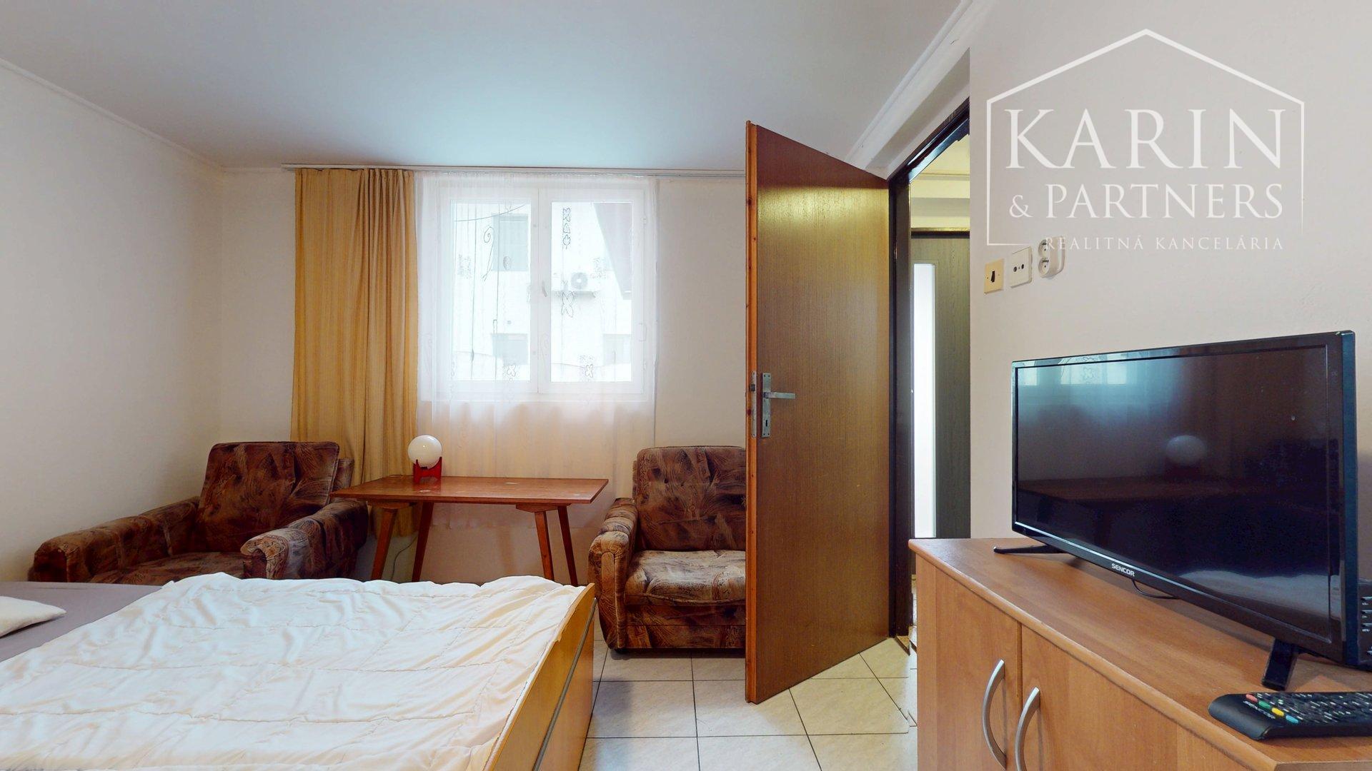 Bývajte a zarábajte na jednom mieste, pri termálnom kúpalisku