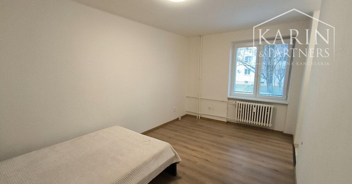 Predaj garsónky po čiastočnej rekonštrukcii – Štrkovec, Ružinov