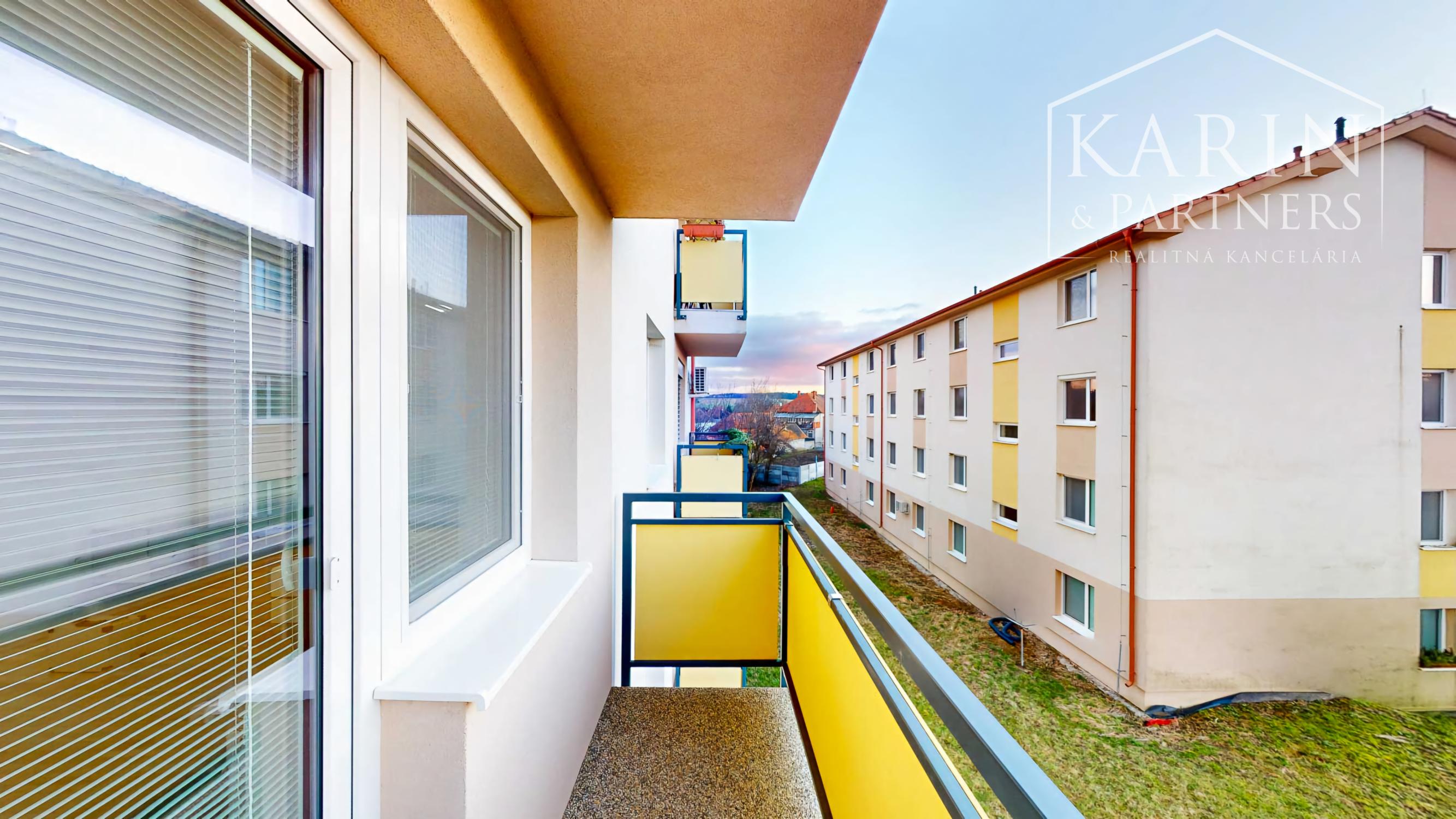 Štýlová novostavba v Kozárovciach – bývajte moderne s minimálnymi nákladmi!