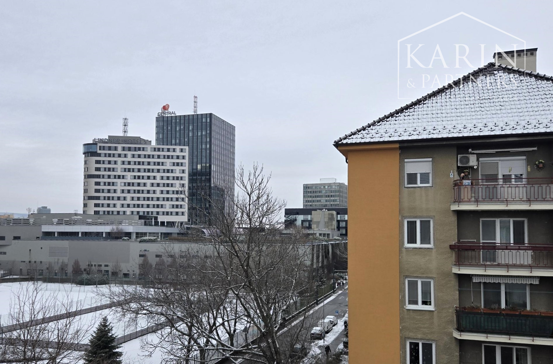 Predaj – 2 izbový byt v atraktívnej lokalite Bratislava II – Ružinov, časť Nivy, Jelačičova ulica.