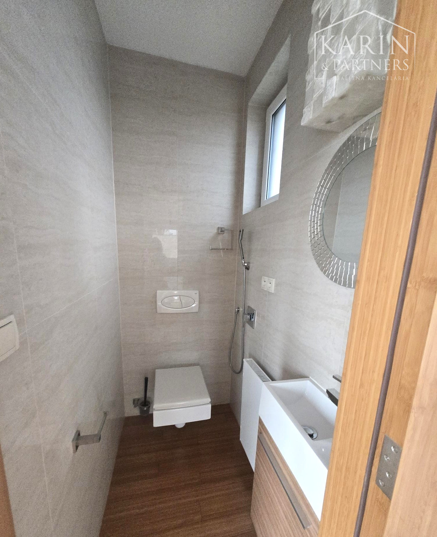 PRENÁJOM: Luxusná 5-izbová vila s výhľadom na Kamzík – Vinohrady- Nové mesto BA III