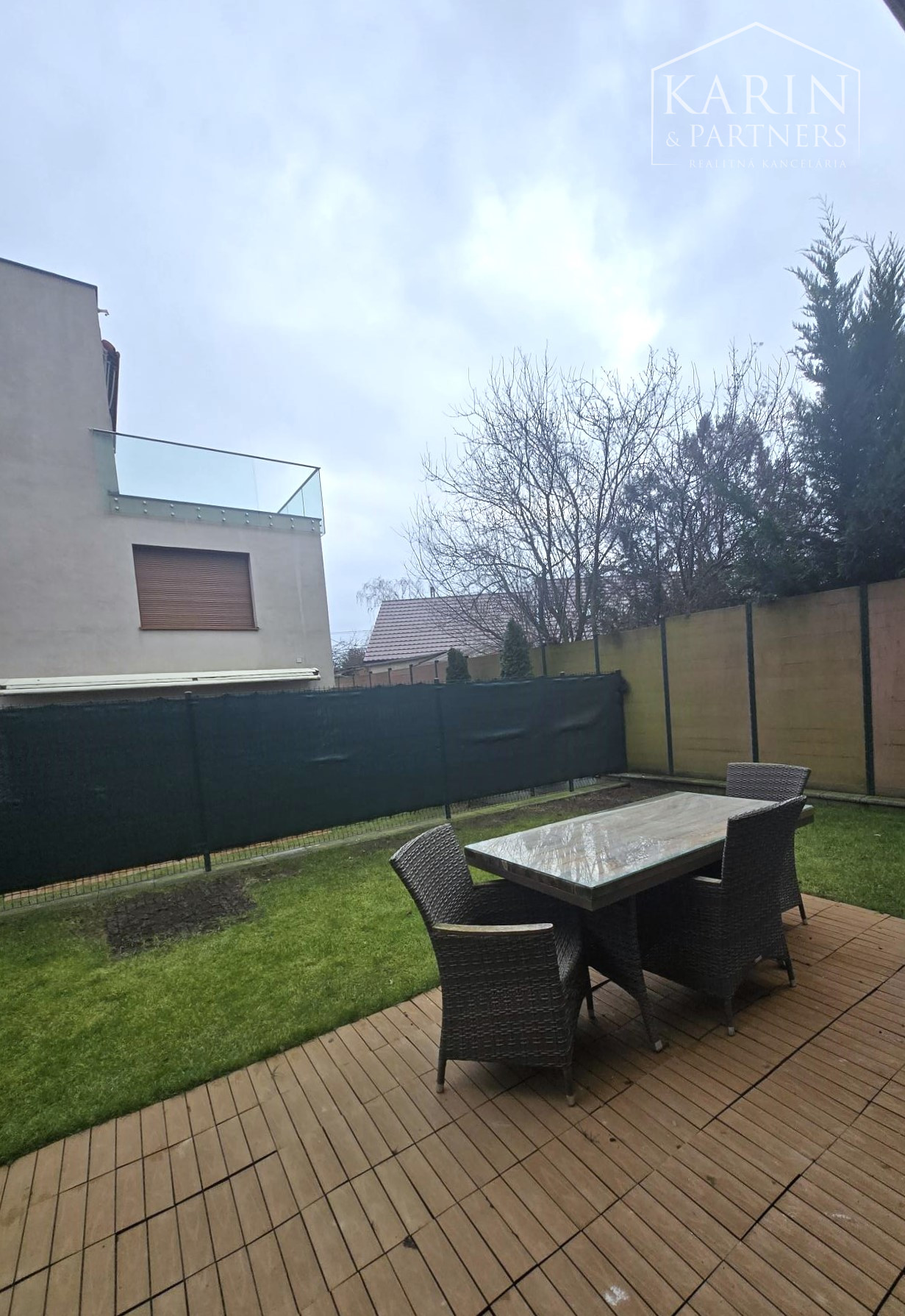 PRENÁJOM: Luxusná 5-izbová vila s výhľadom na Kamzík – Vinohrady- Nové mesto BA III