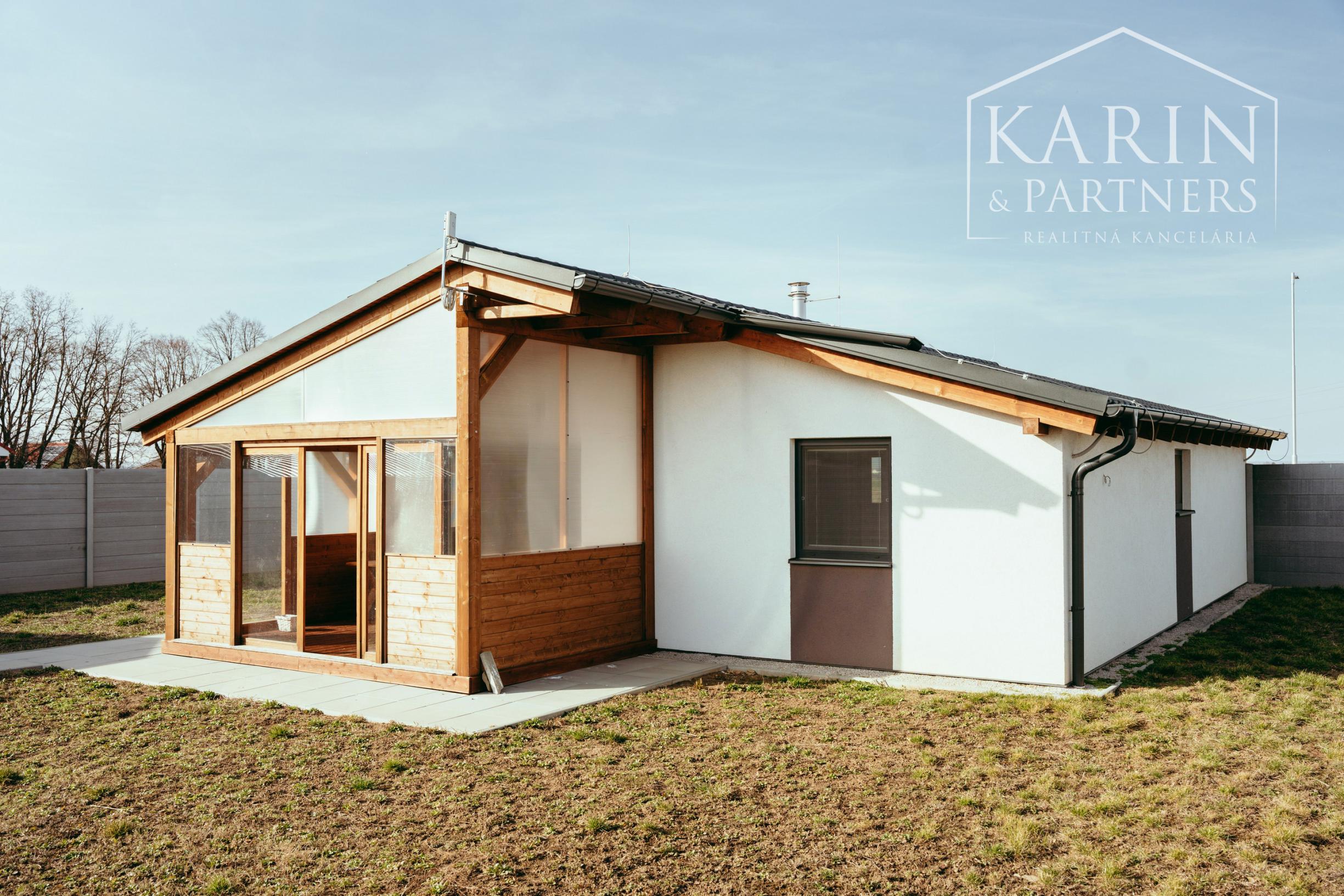 EXKLUZÍVNA 3-IZBOVÁ NOVOSTAVBA S TERASOU V PRIETRŽKE