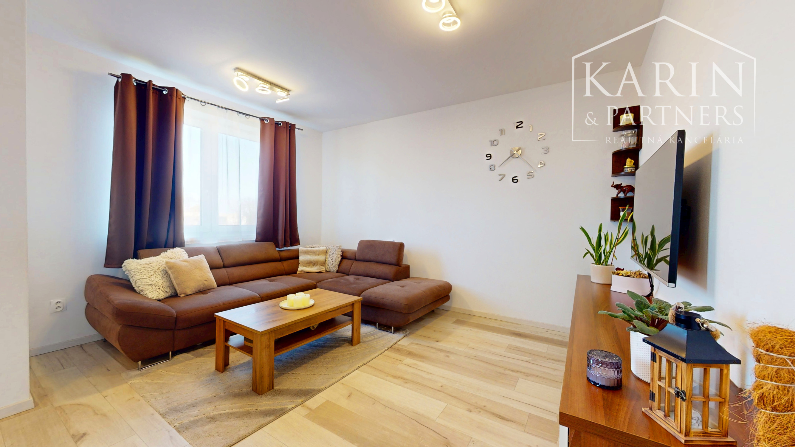 3-izbový byt s atmosférou rodinného domu, terasou a podkrovím