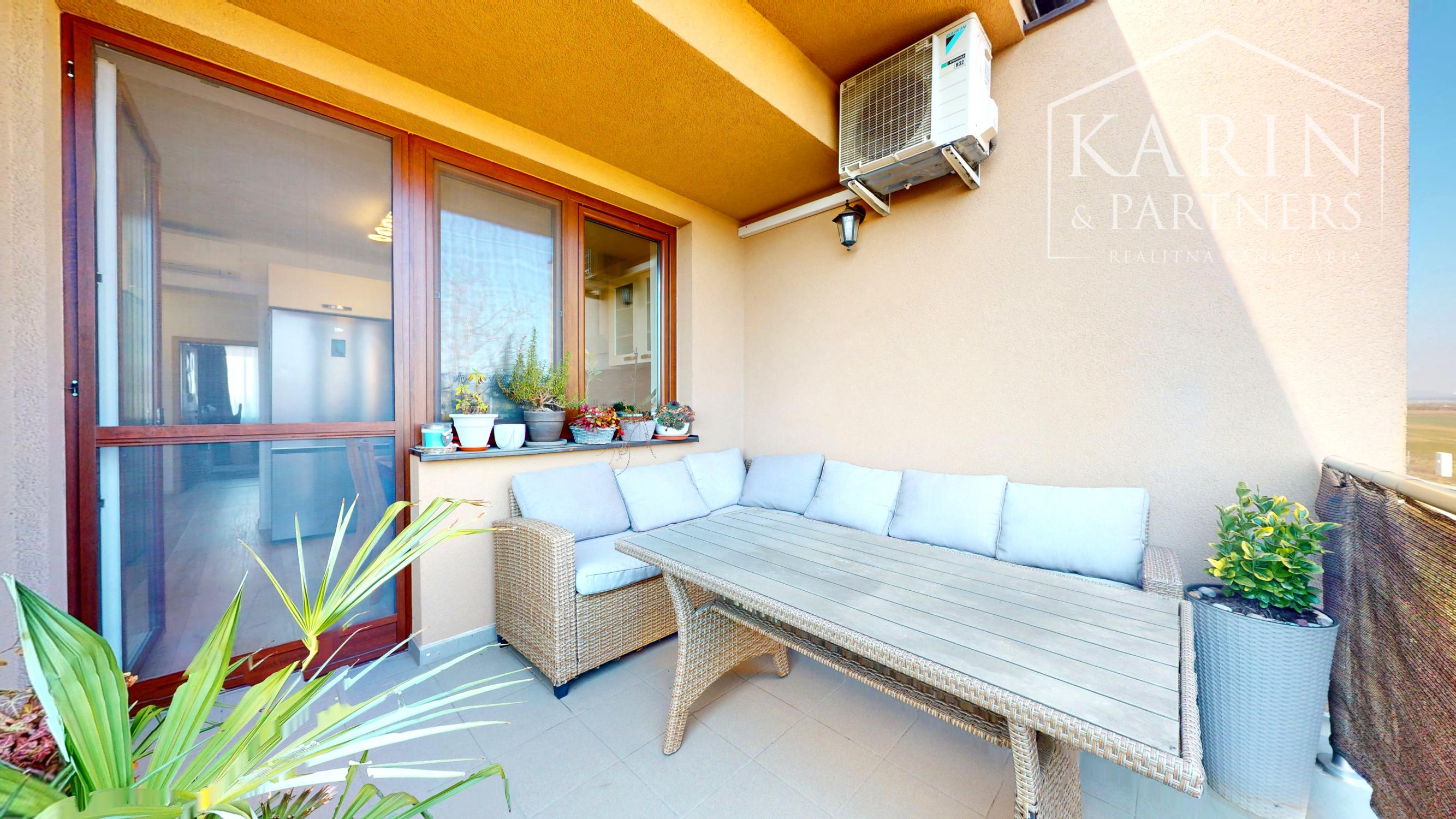 3-izbový byt s atmosférou rodinného domu, terasou a podkrovím