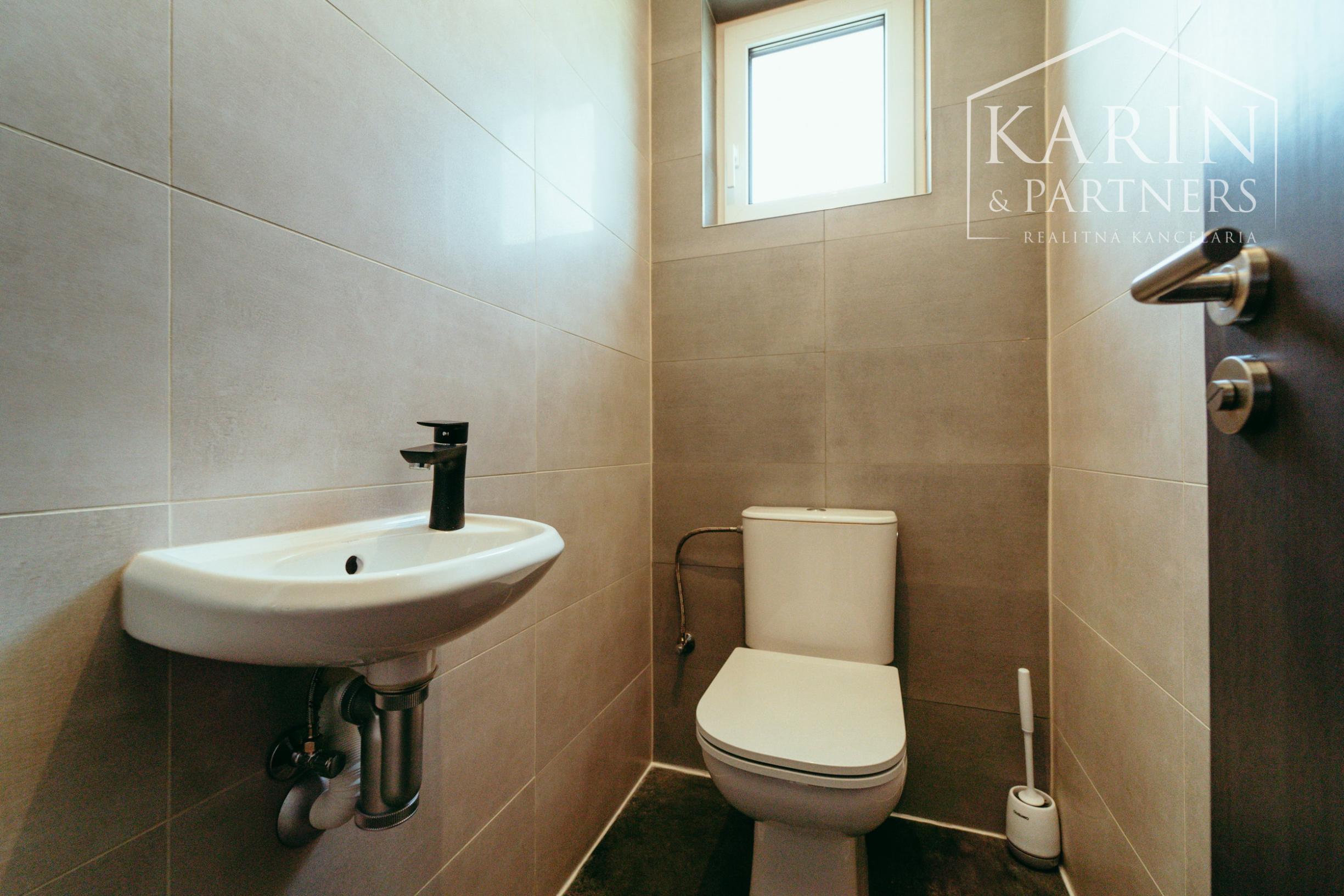 Nový 4izbový rodinný dom v tichej okrajovej časti Senice