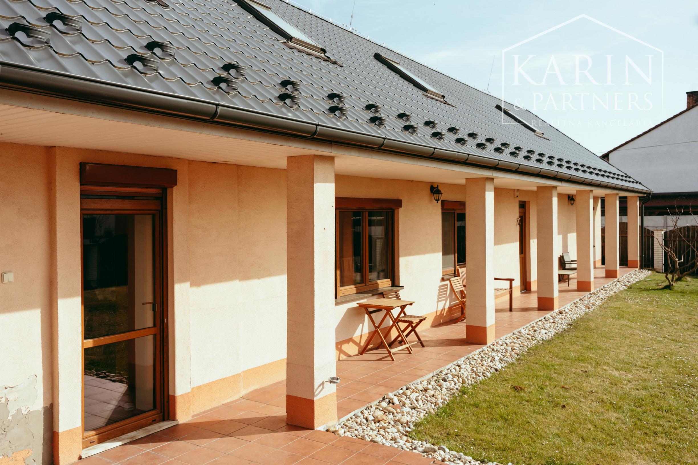 5i vidiecky RD po kompletnej rekonštrukcii v tichej časti obce Borský Mikuláš