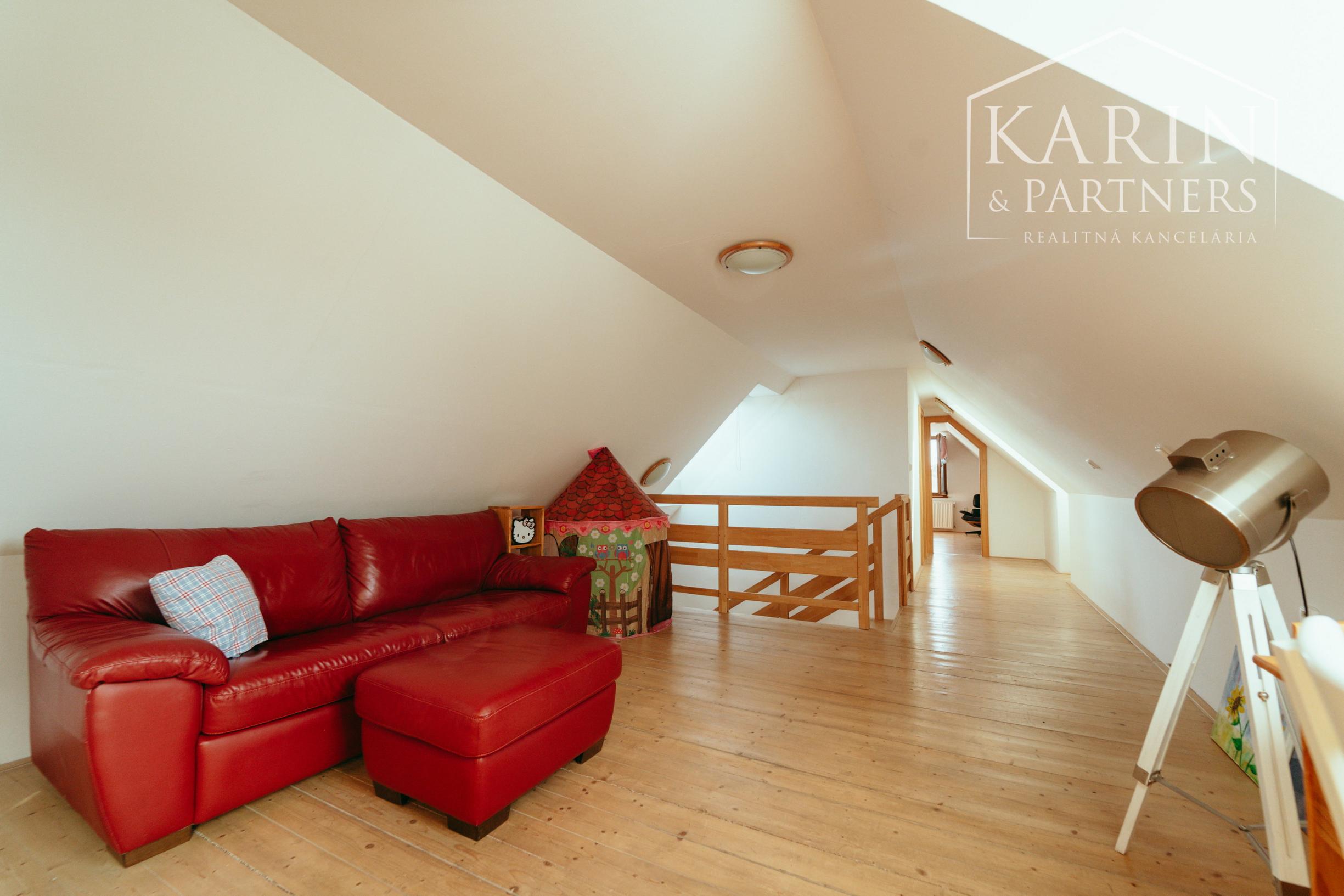 5i vidiecky RD po kompletnej rekonštrukcii v tichej časti obce Borský Mikuláš