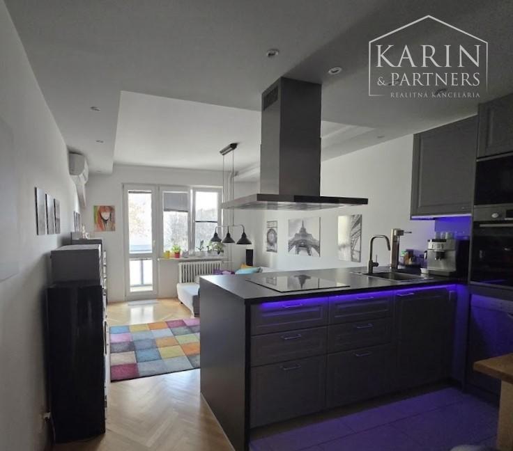 PREDAJ–Nadštandardný 3-izbový byt  s loggiou v  top lokalite Ružinova – Trávniky