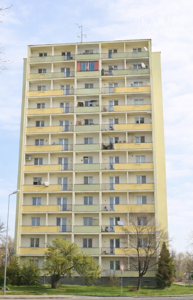 Predaj - 1-izbový byt s výhľadom – Ružinov, Drieňová ul. | výborná investícia | Bratislava II