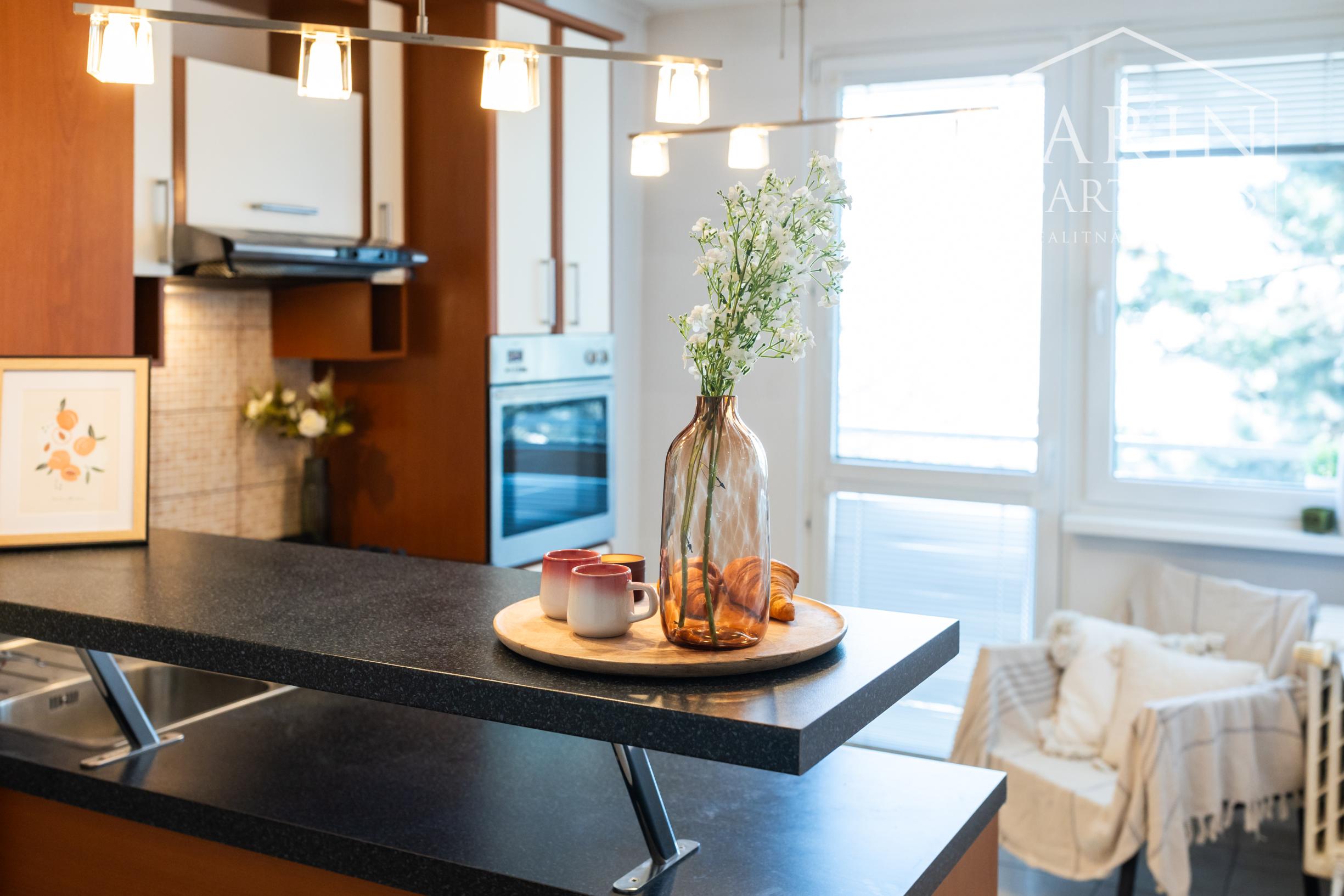 1-izbový byt s loggiou po rekonštrukcii – výborná lokalita