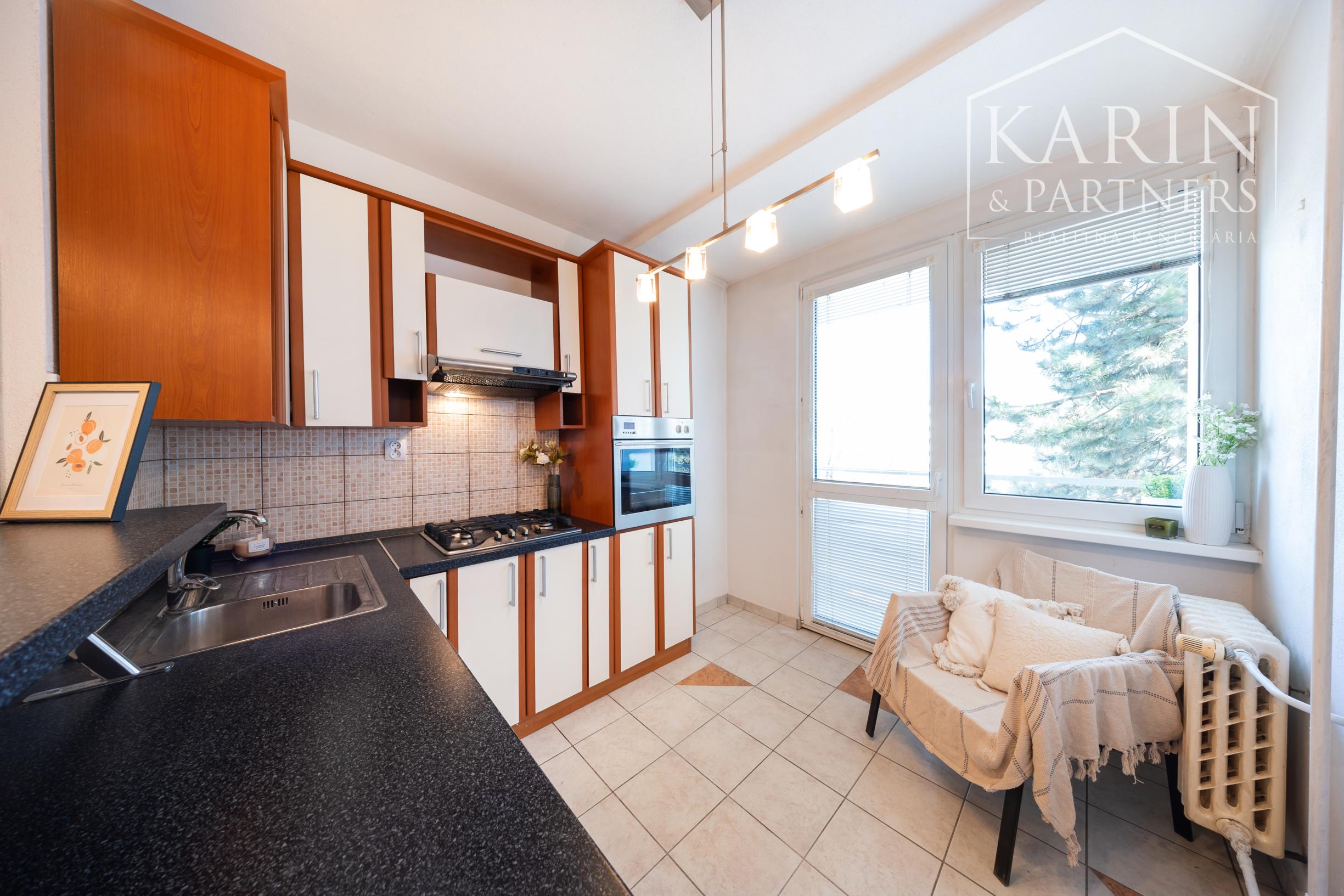 1-izbový byt s loggiou po rekonštrukcii – výborná lokalita