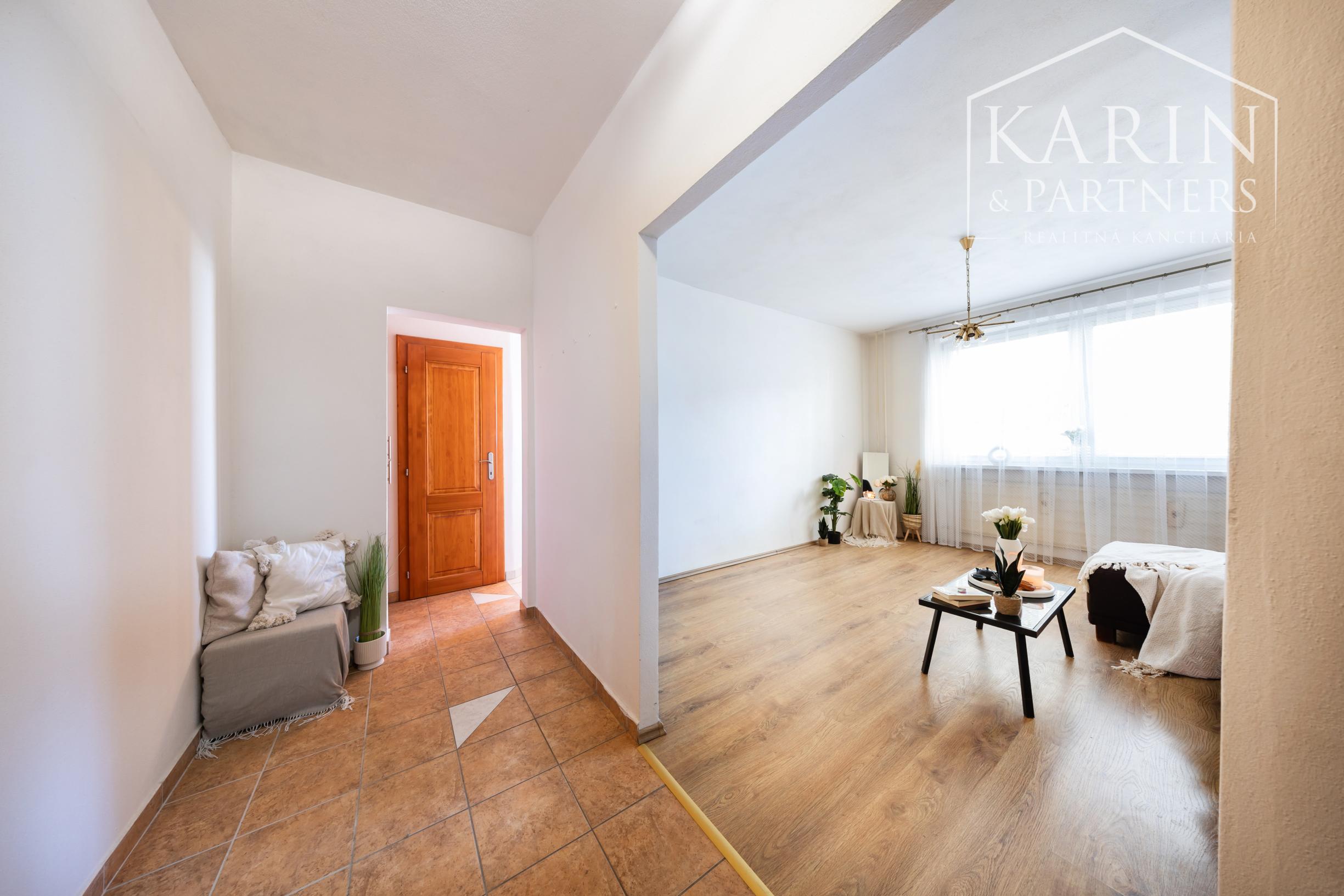 1-izbový byt s loggiou po rekonštrukcii – výborná lokalita