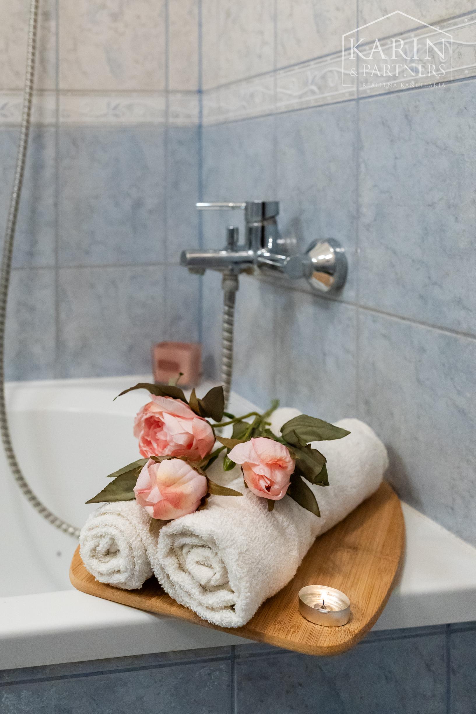 1-izbový byt s loggiou po rekonštrukcii – výborná lokalita