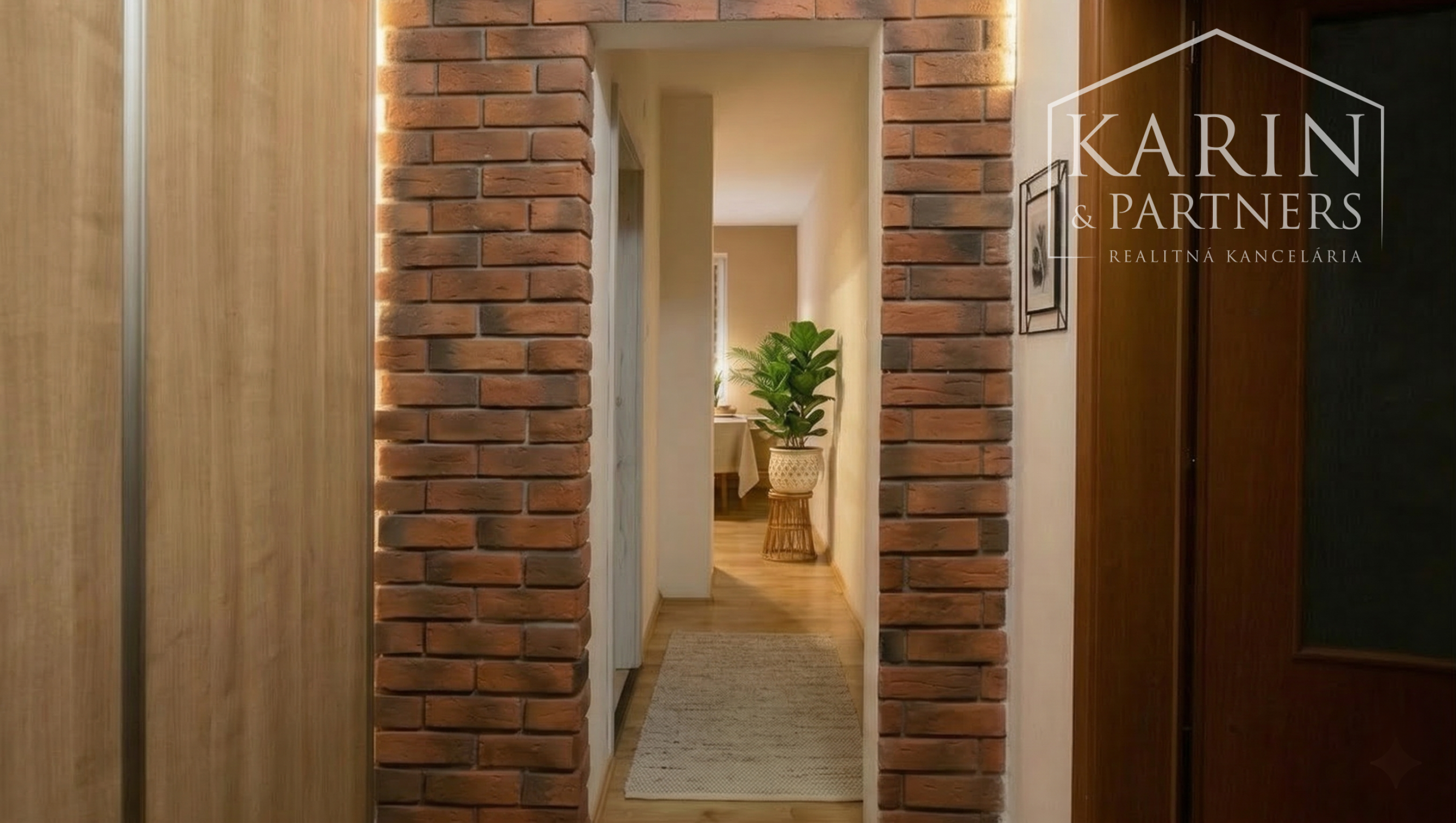 PRENÁJOM: Veľký 2,5i byt s loggiou, sídlisko JUH, kompl.REKO