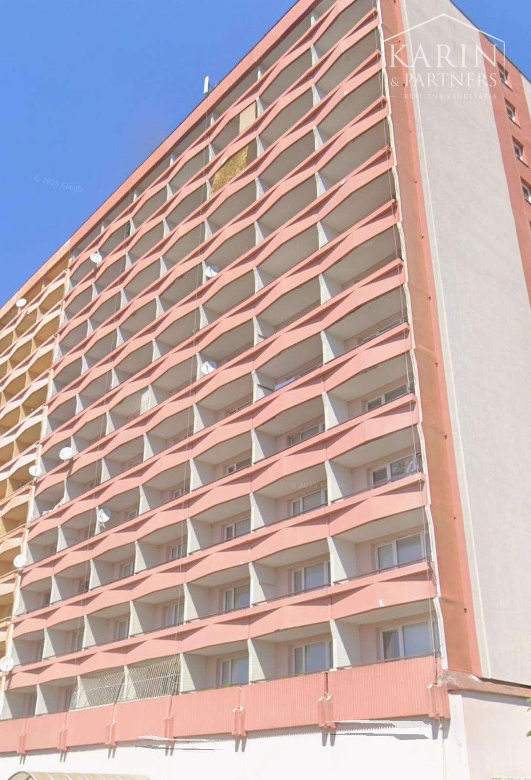 ZARIADENÝ 1I BYT S LODŽIOU A PIVNICOU NA POSCHODÍ