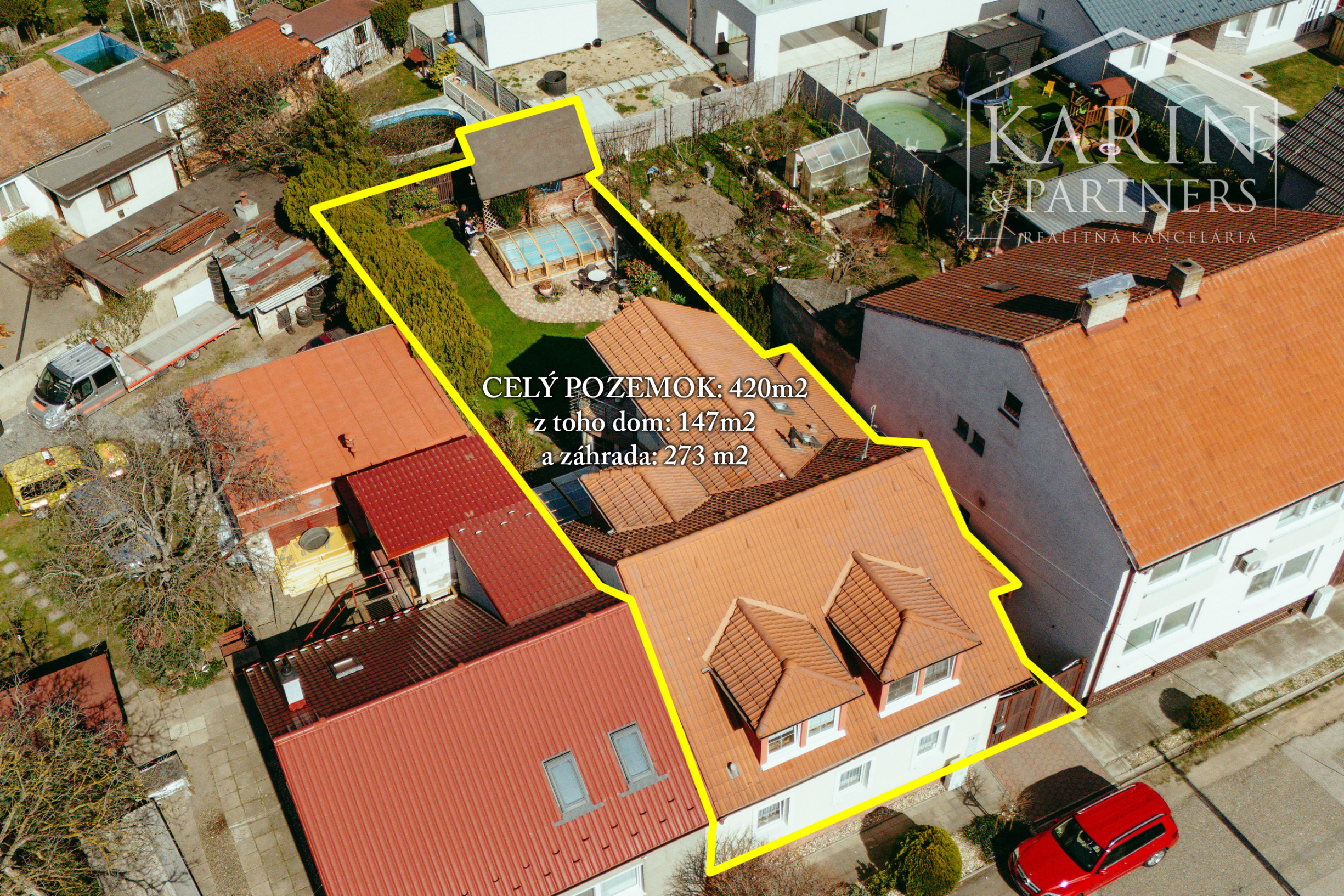 STUPAVA - Rodinný dom s atmosférou  - 5 izieb, záhrada, záhradný domček, bazén, parkovanie