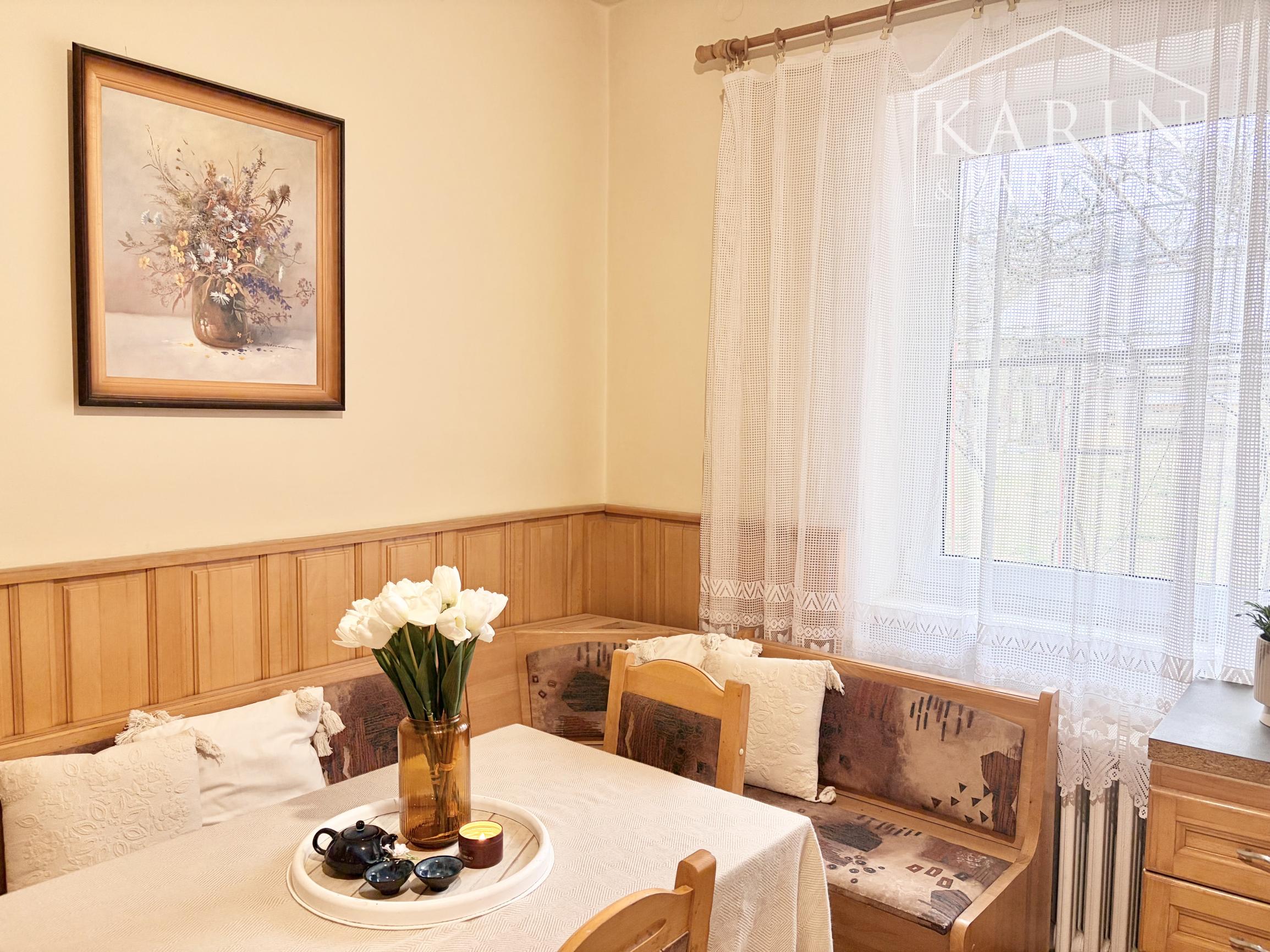 3-izb. RD Pastuchov (8 km od Hlohovca), 2 garáže, dieľňa+2 izby v podkroví