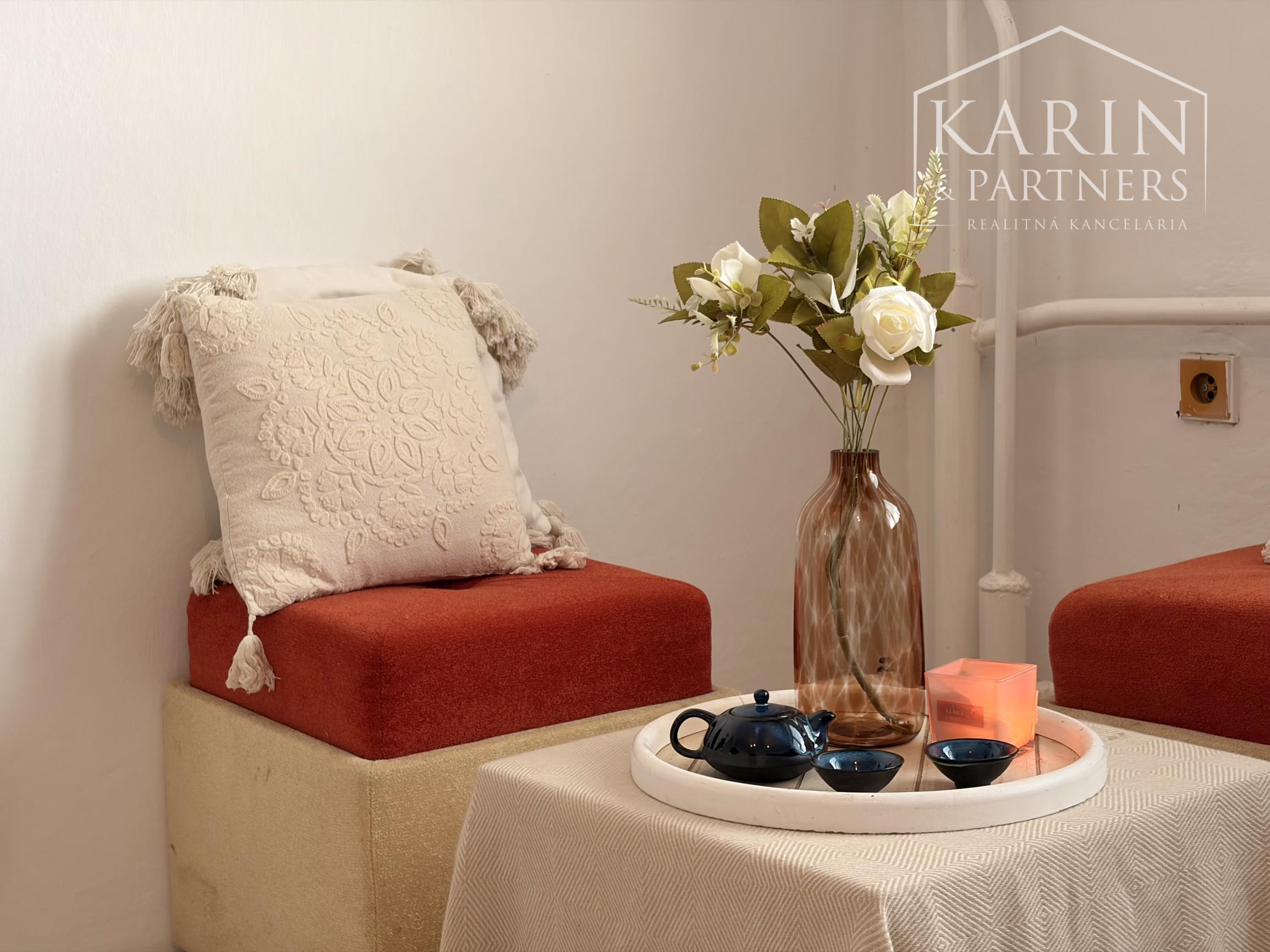 3-izb. RD Pastuchov (8 km od Hlohovca), 2 garáže, dieľňa+2 izby v podkroví