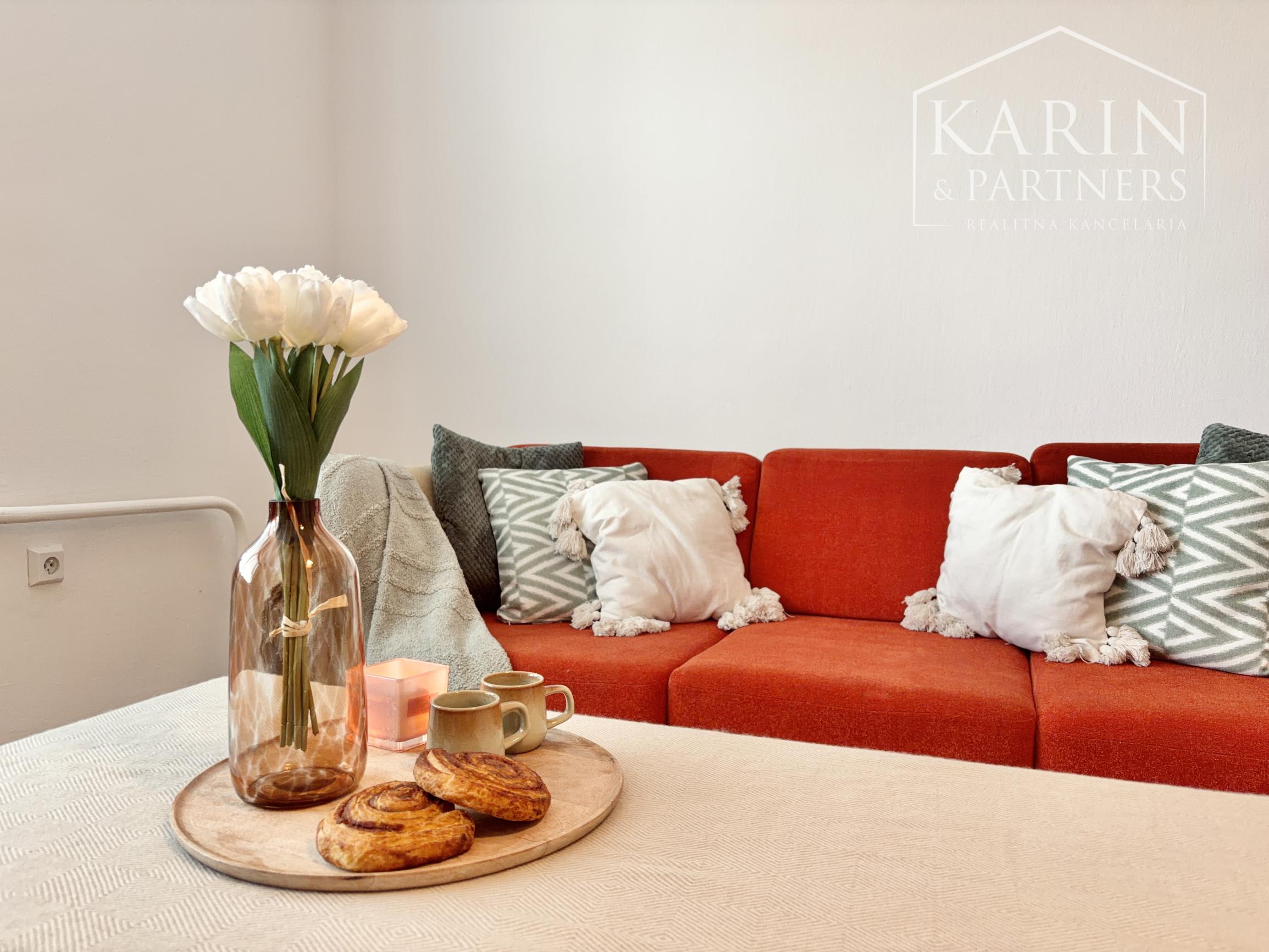 3-izb. RD Pastuchov (8 km od Hlohovca), 2 garáže, dieľňa+2 izby v podkroví