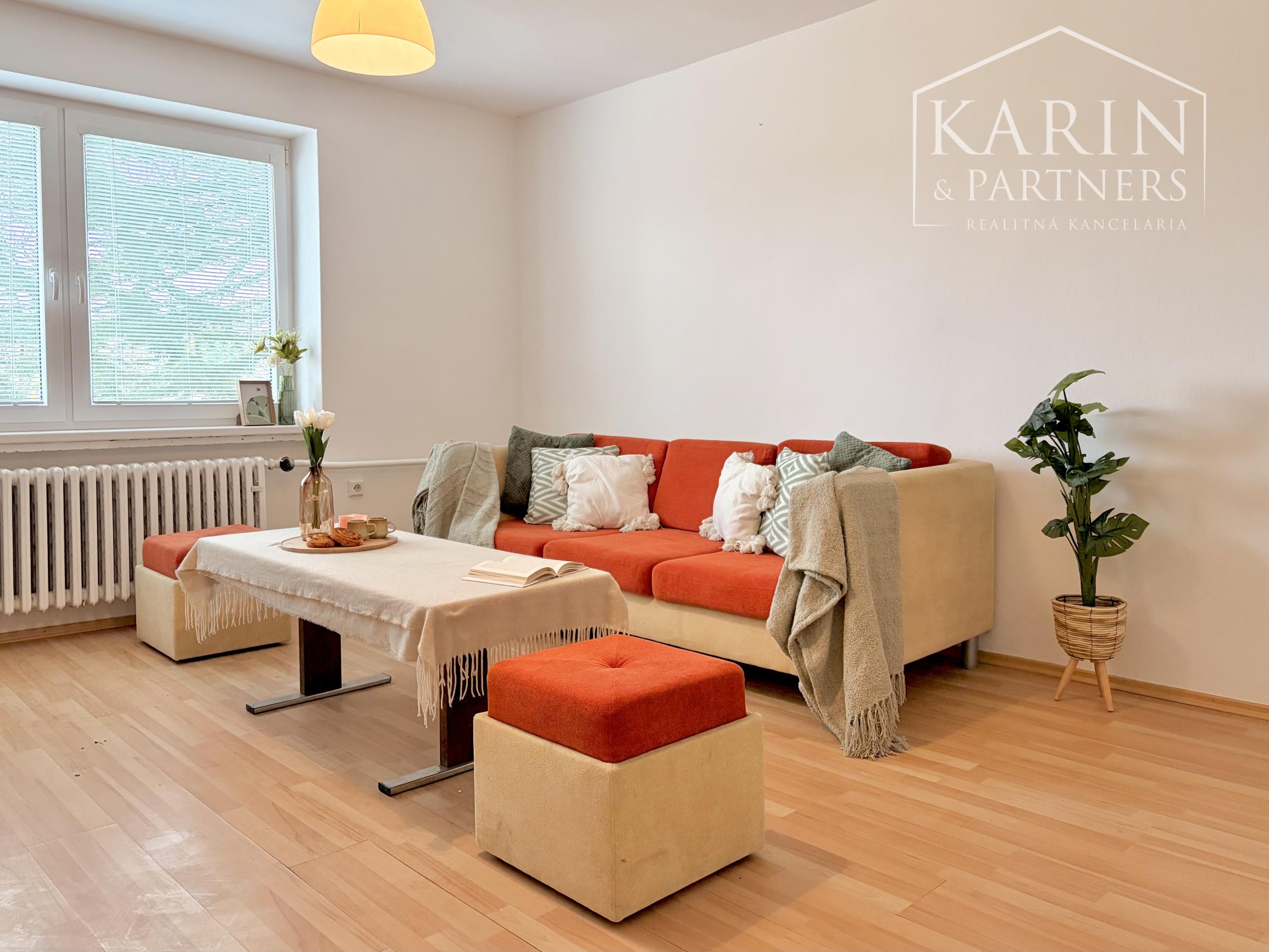 3-izb. RD Pastuchov (8 km od Hlohovca), 2 garáže, dieľňa+2 izby v podkroví