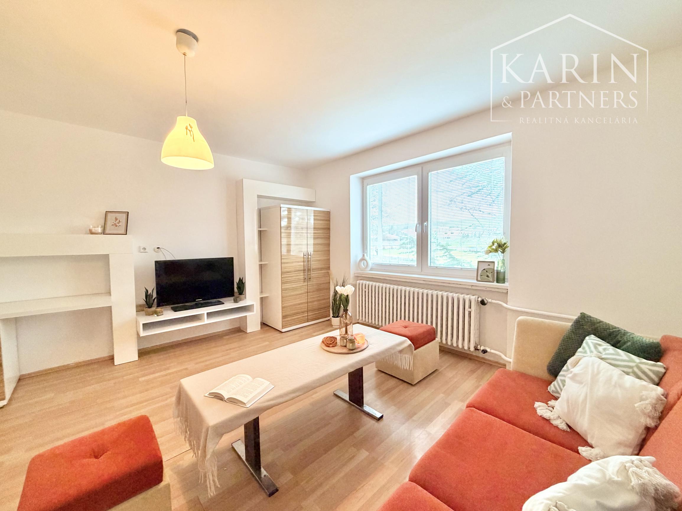 3-izb. RD Pastuchov (8 km od Hlohovca), 2 garáže, dieľňa+2 izby v podkroví