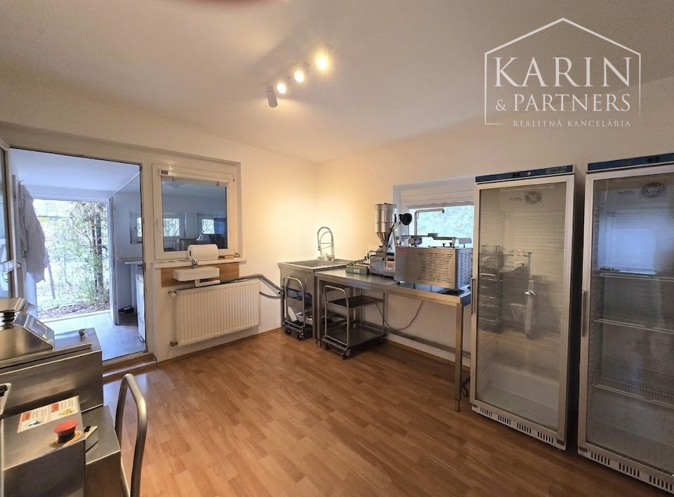 PRENÁJOM – GASTRO VÝROBŇA S VYBAVENÍM | ZÁHORSKÁ BYSTRICA – BA IV