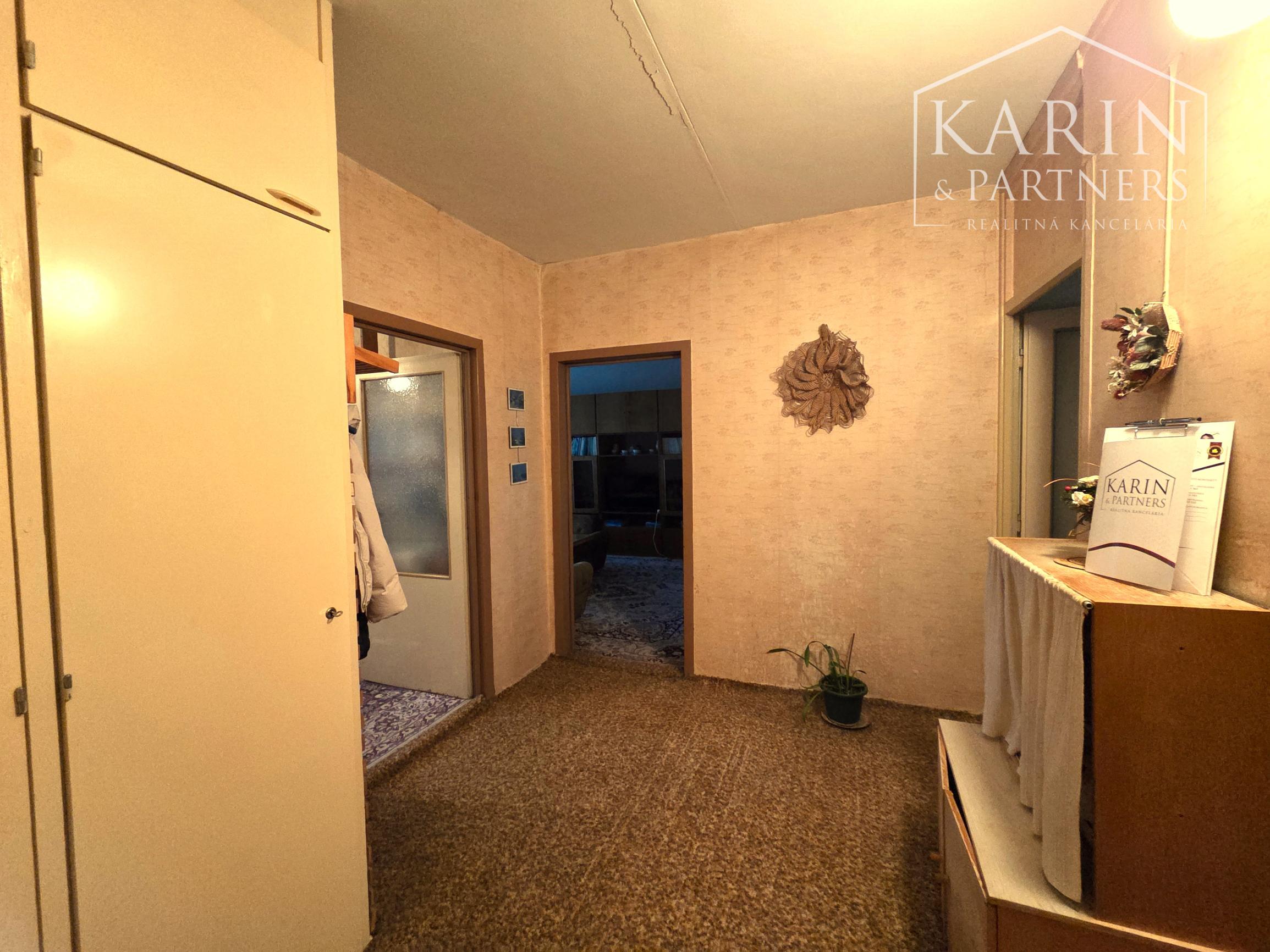 2 izbový byt v pôvodnom stave, Sokolská ul., Senec