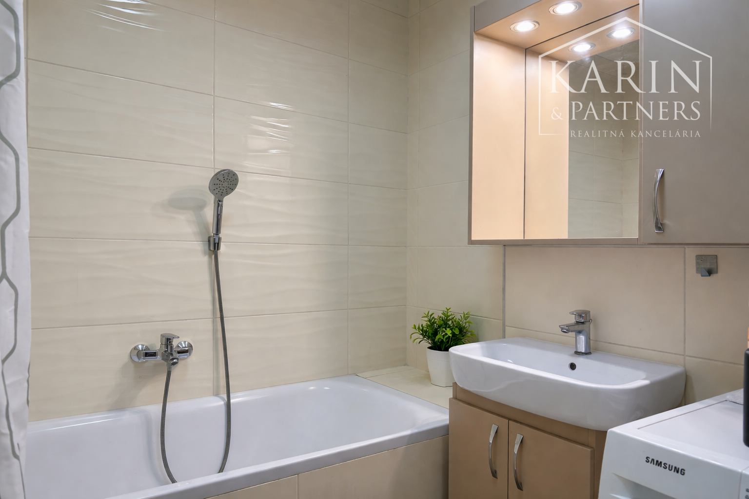 3 izbový byt so záhradou v Malinove na predaj