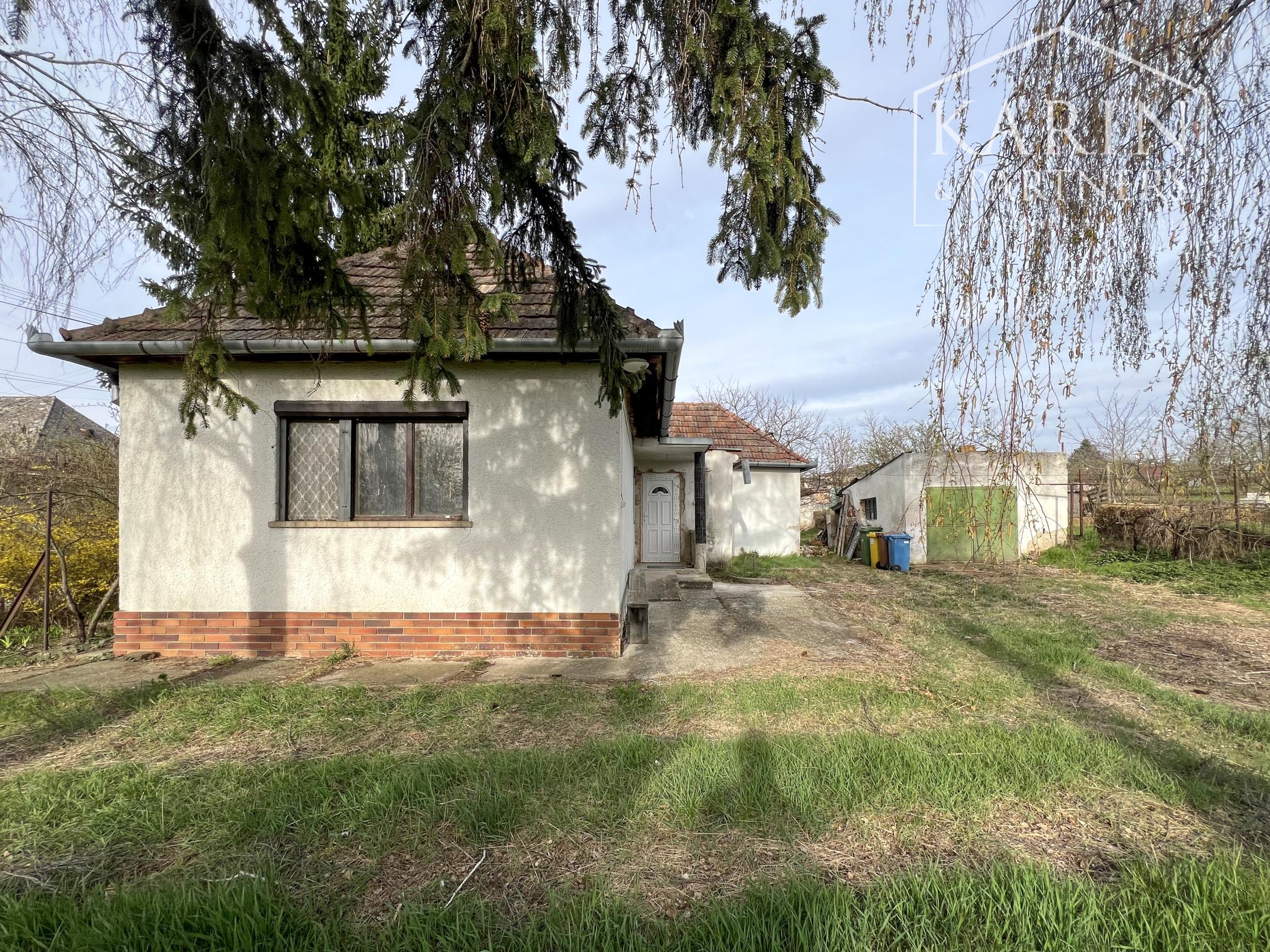 3-izbový rodinný dom v tichej uličke s veľkorysým pozemkom