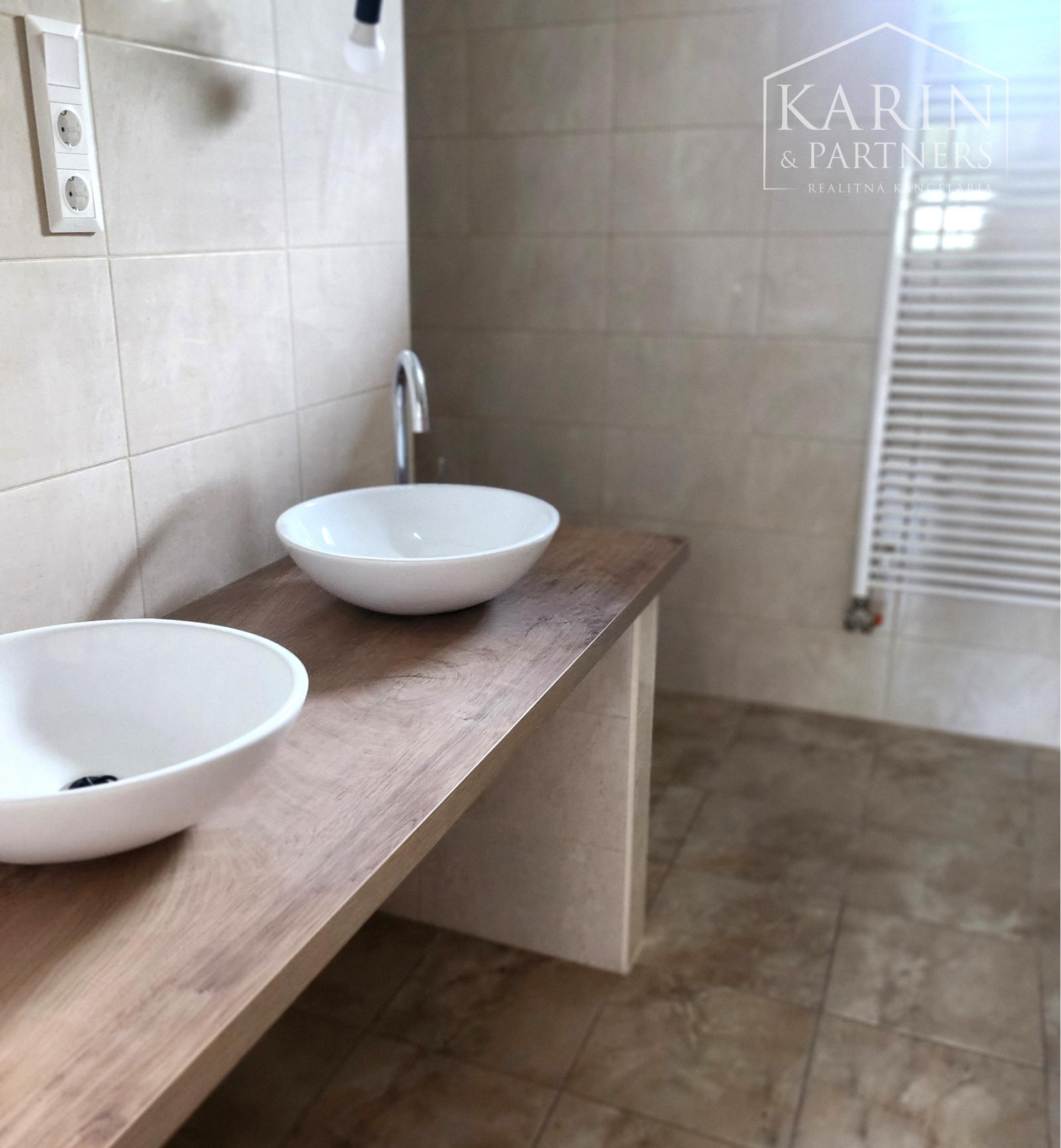 Predaj - Rodinné  domy,  3 a 4 izbové, nízko-energetické novostavby ,,Typ Bungalov“ RAJKA - Maďarsko