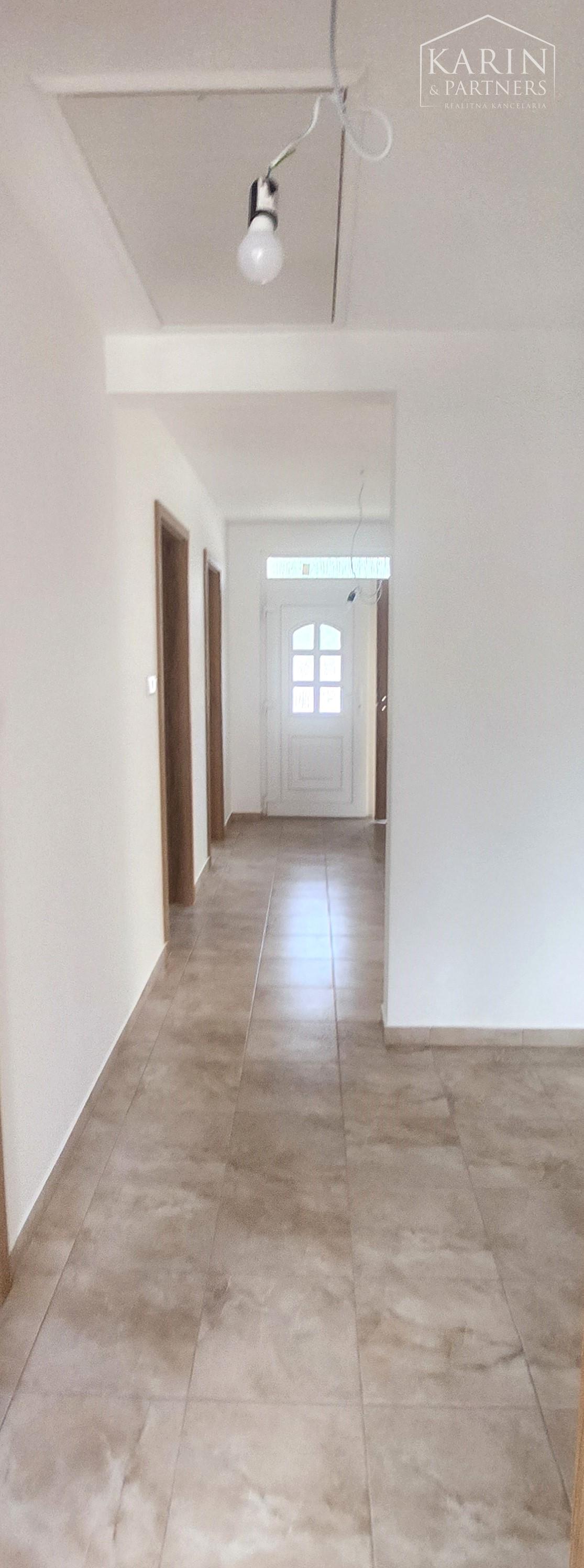 Predaj - Rodinné  domy,  3 a 4 izbové, nízko-energetické novostavby ,,Typ Bungalov“ RAJKA - Maďarsko