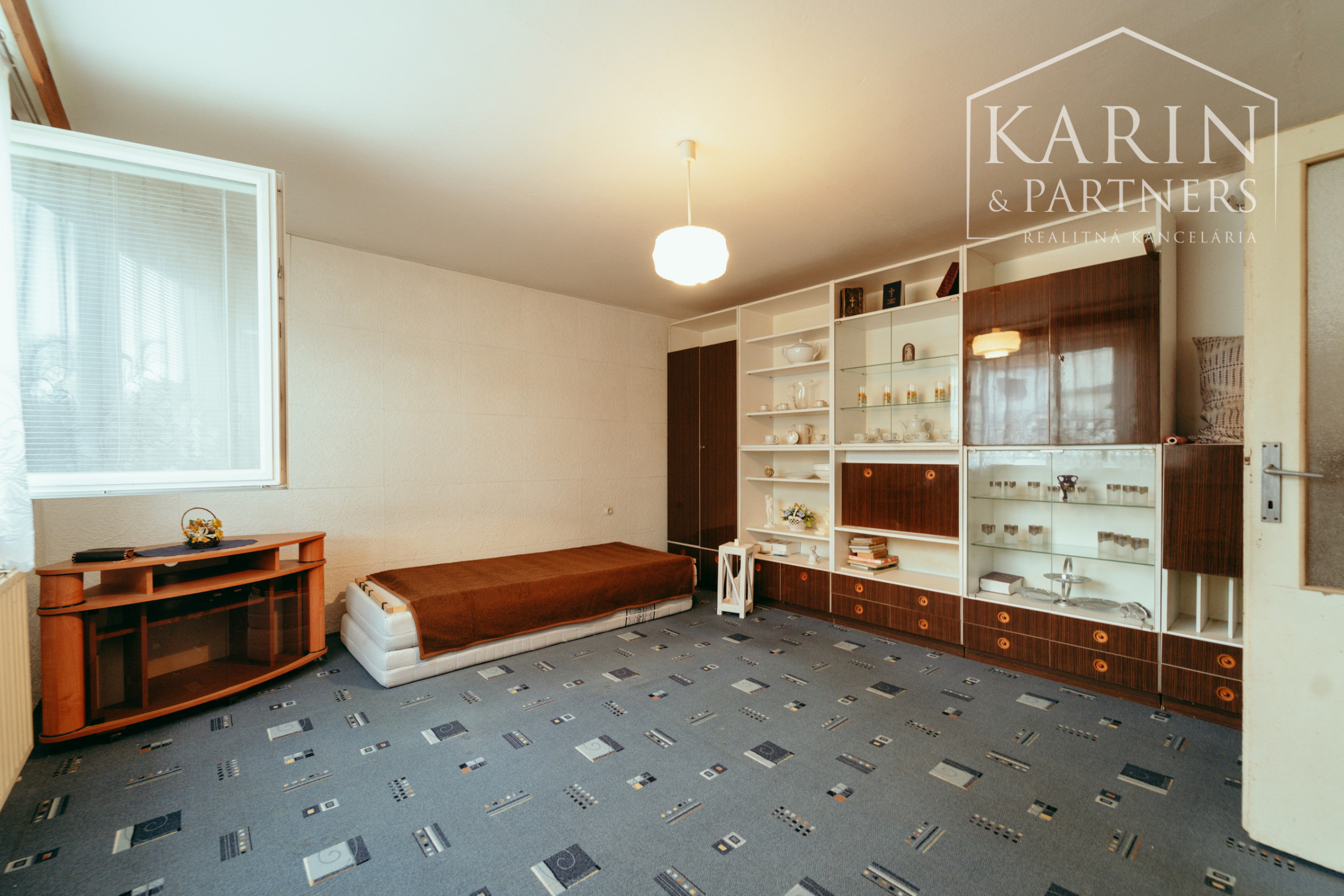 6i dvojgeneračný rodinný dom v obci Smolinské