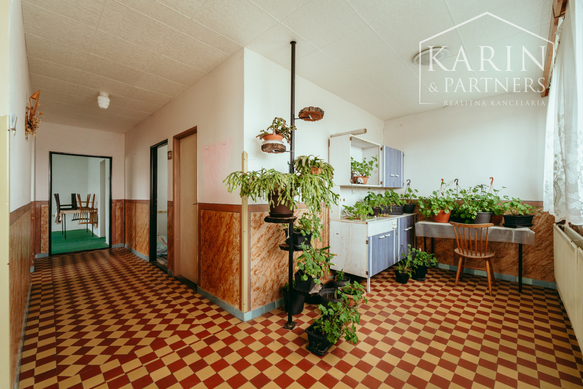 6i dvojgeneračný rodinný dom v obci Smolinské