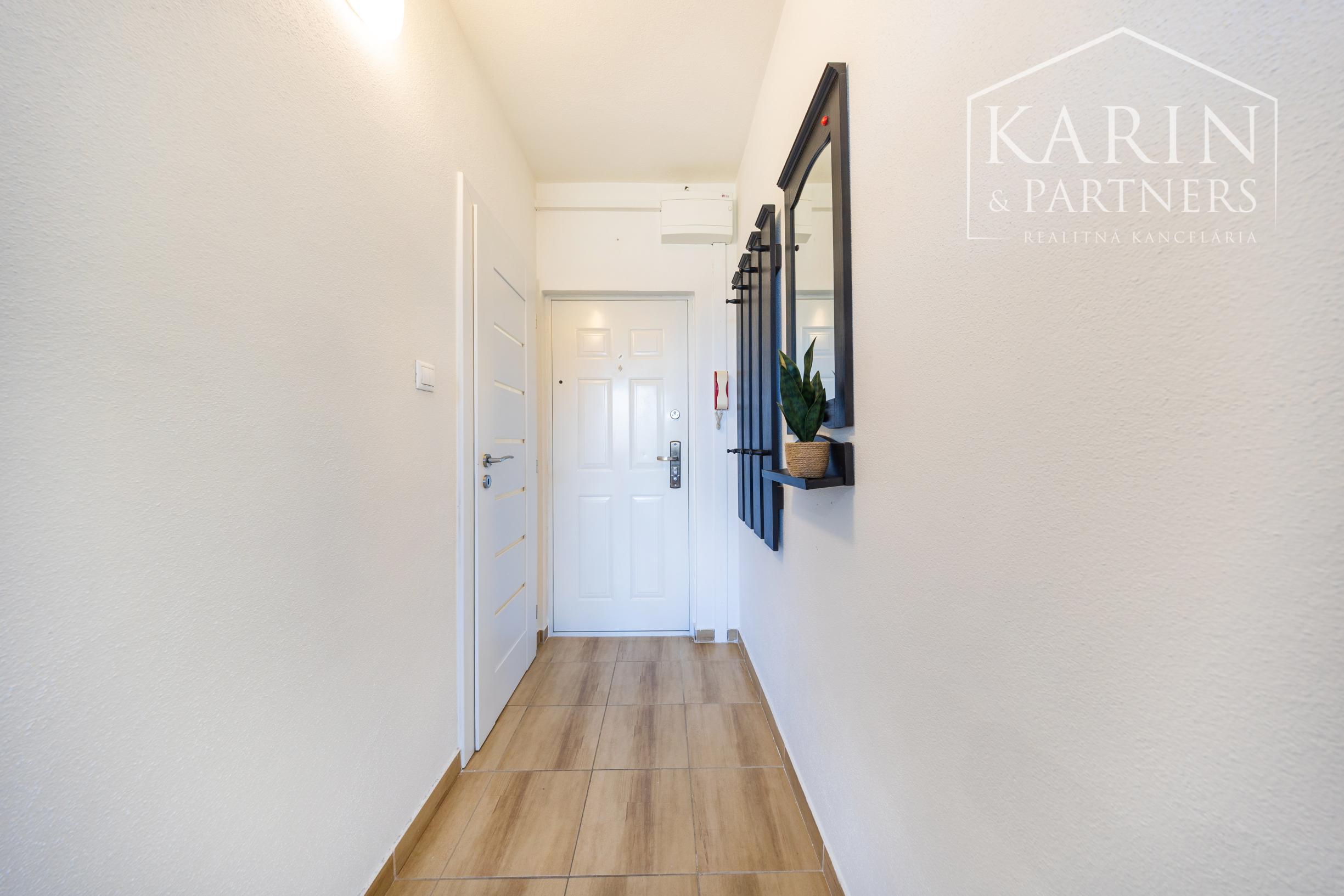 1-izbový byt v obľúbenej lokalite Nitra - Chrenová