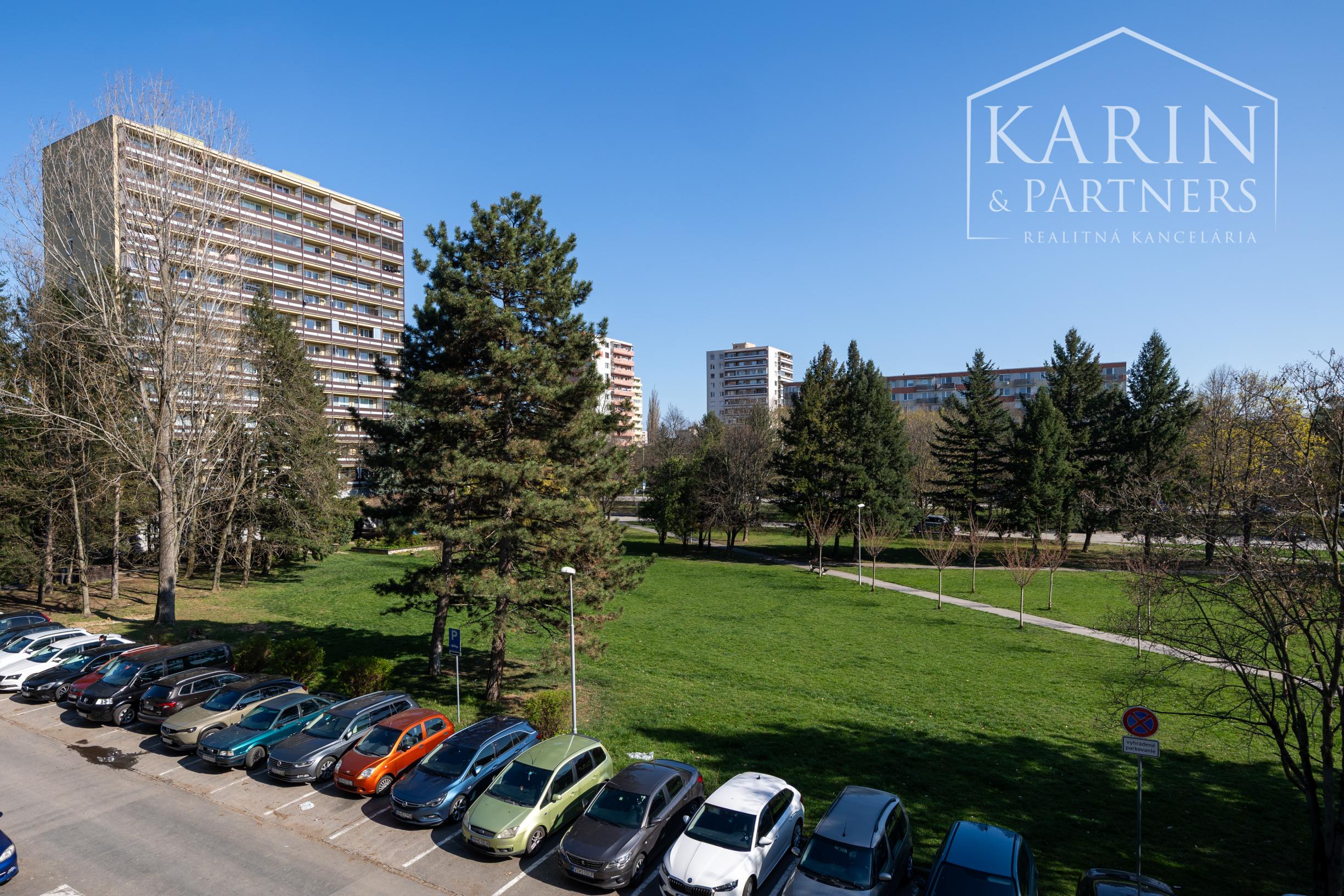 1-izbový byt v obľúbenej lokalite Nitra - Chrenová