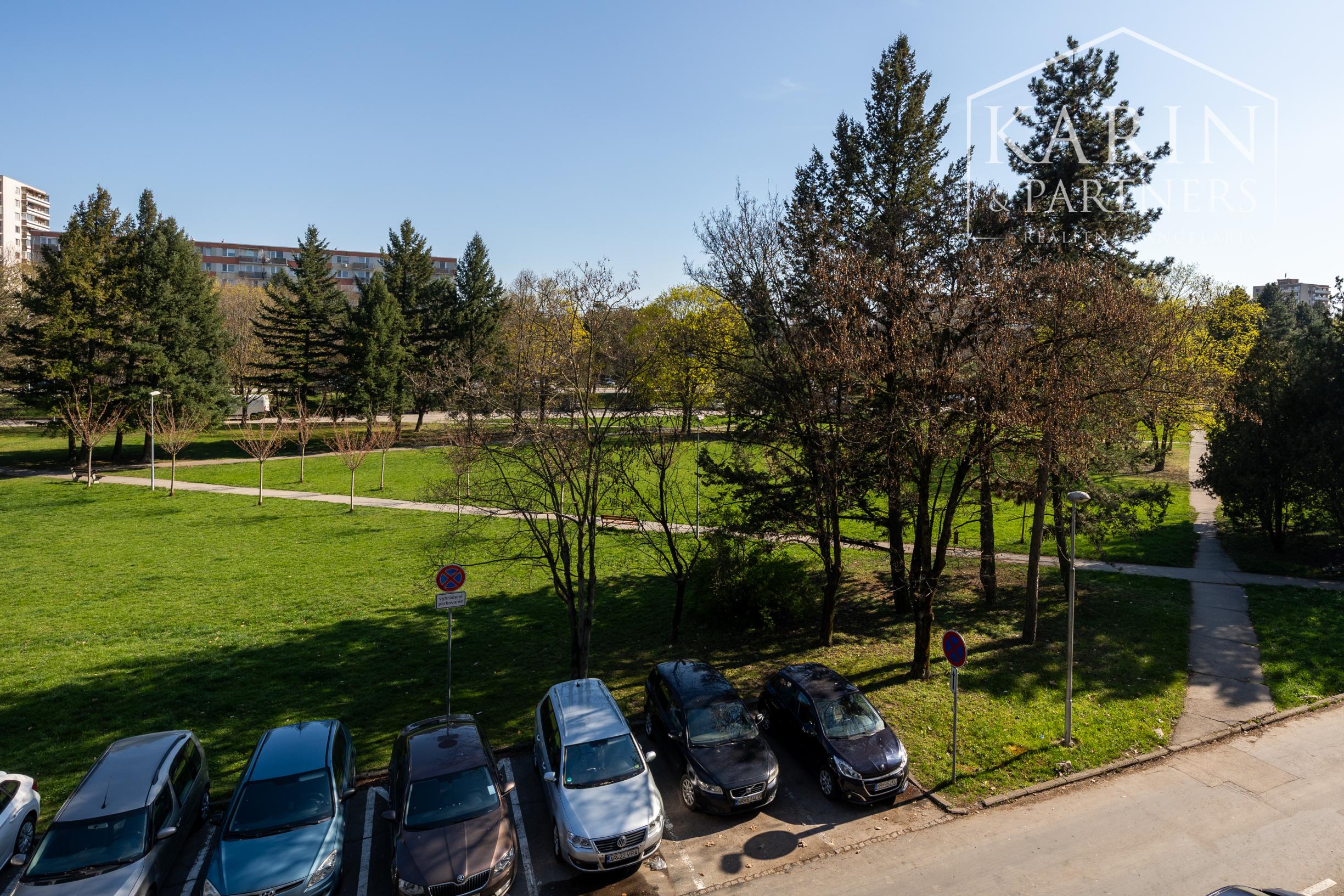 1-izbový byt v obľúbenej lokalite Nitra - Chrenová