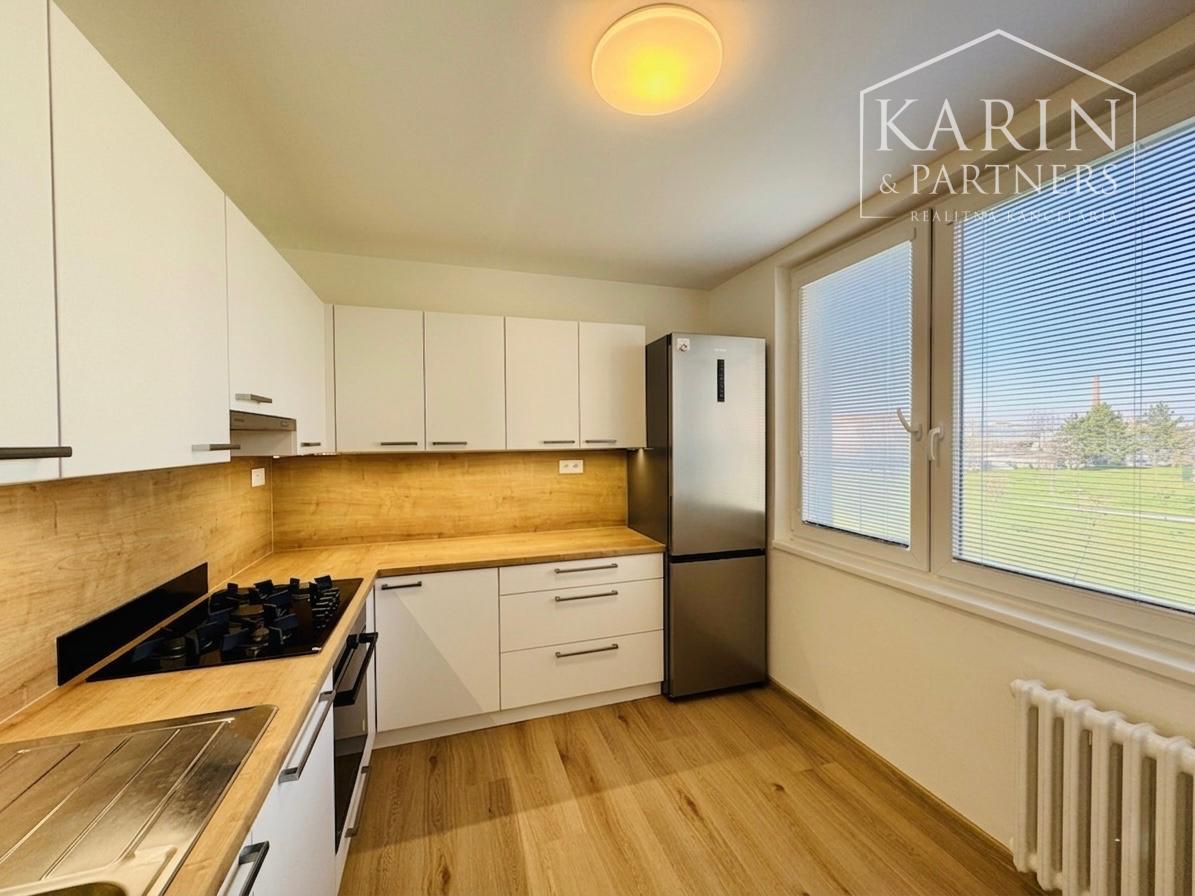 KOMPLETNE ZREKONŠTRUOVANÝ 2i BYT - SKALICA