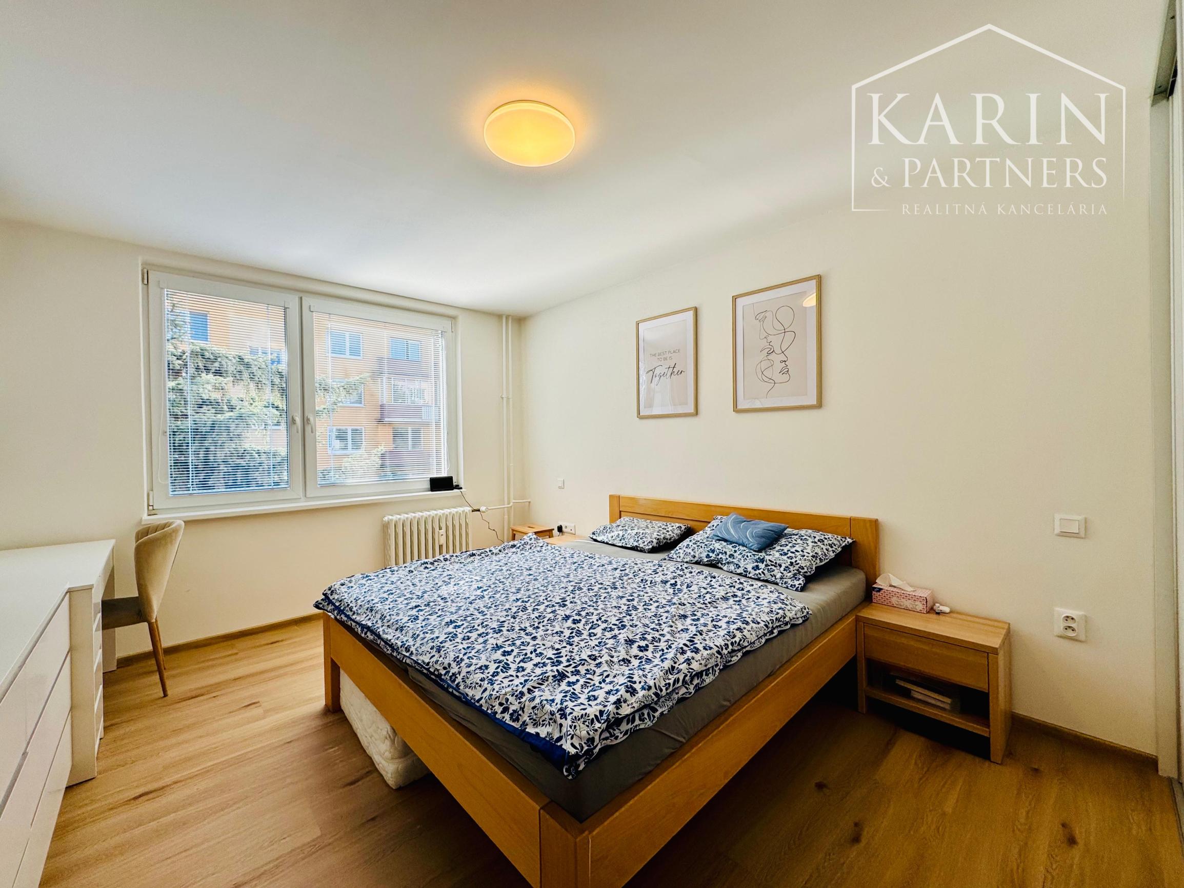 KOMPLETNE ZREKONŠTRUOVANÝ 2i BYT - SKALICA