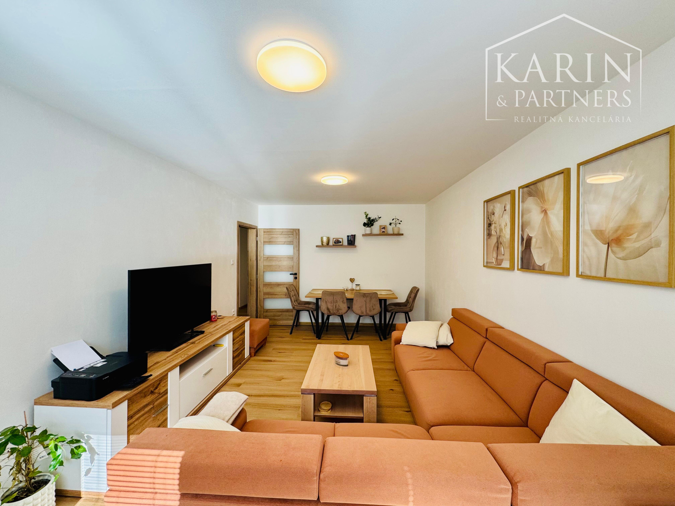 KOMPLETNE ZREKONŠTRUOVANÝ 2i BYT - SKALICA