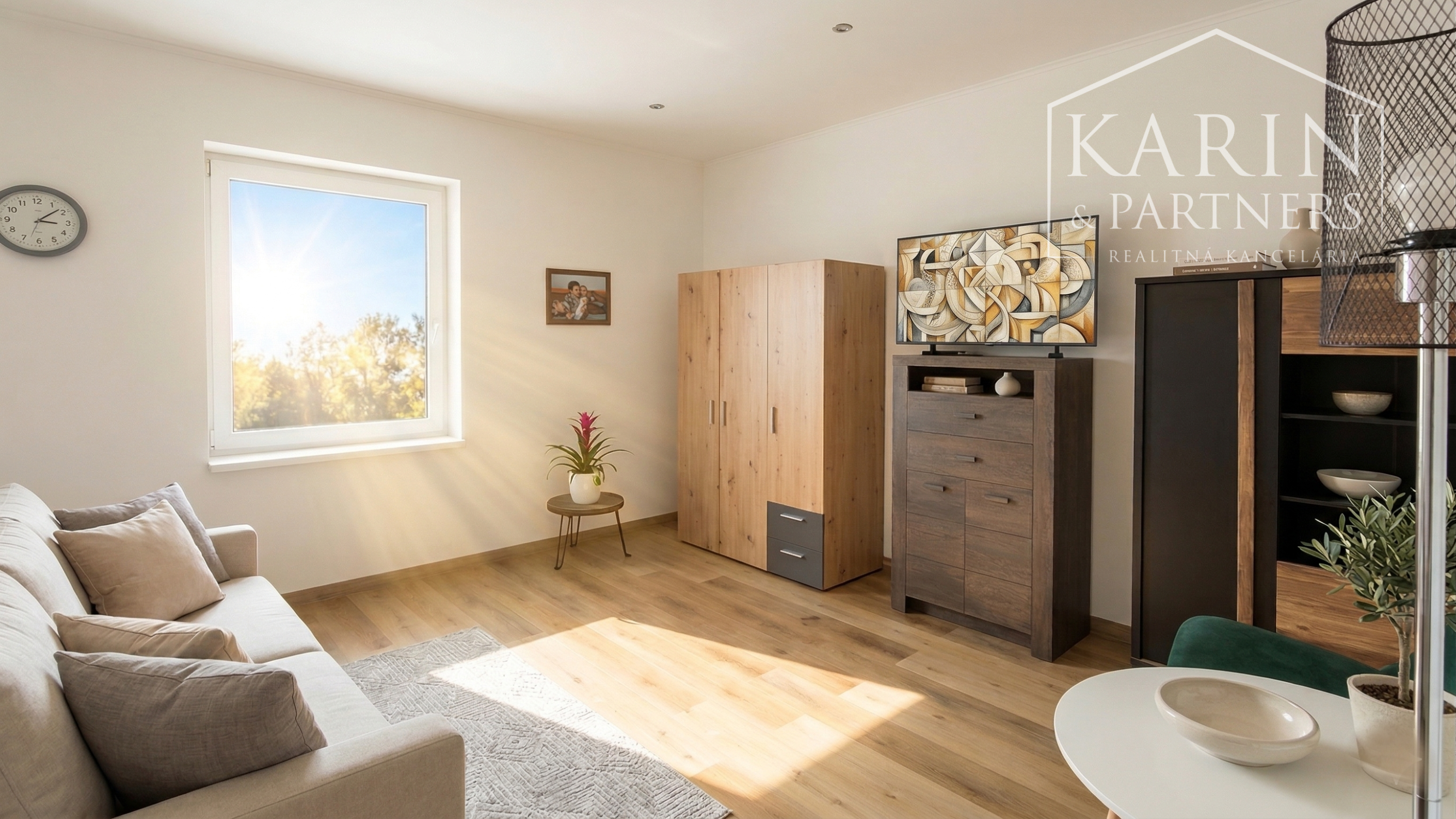 Zrekonštruovaný a zariadený 4-izbový rodinný dom v Kolárove