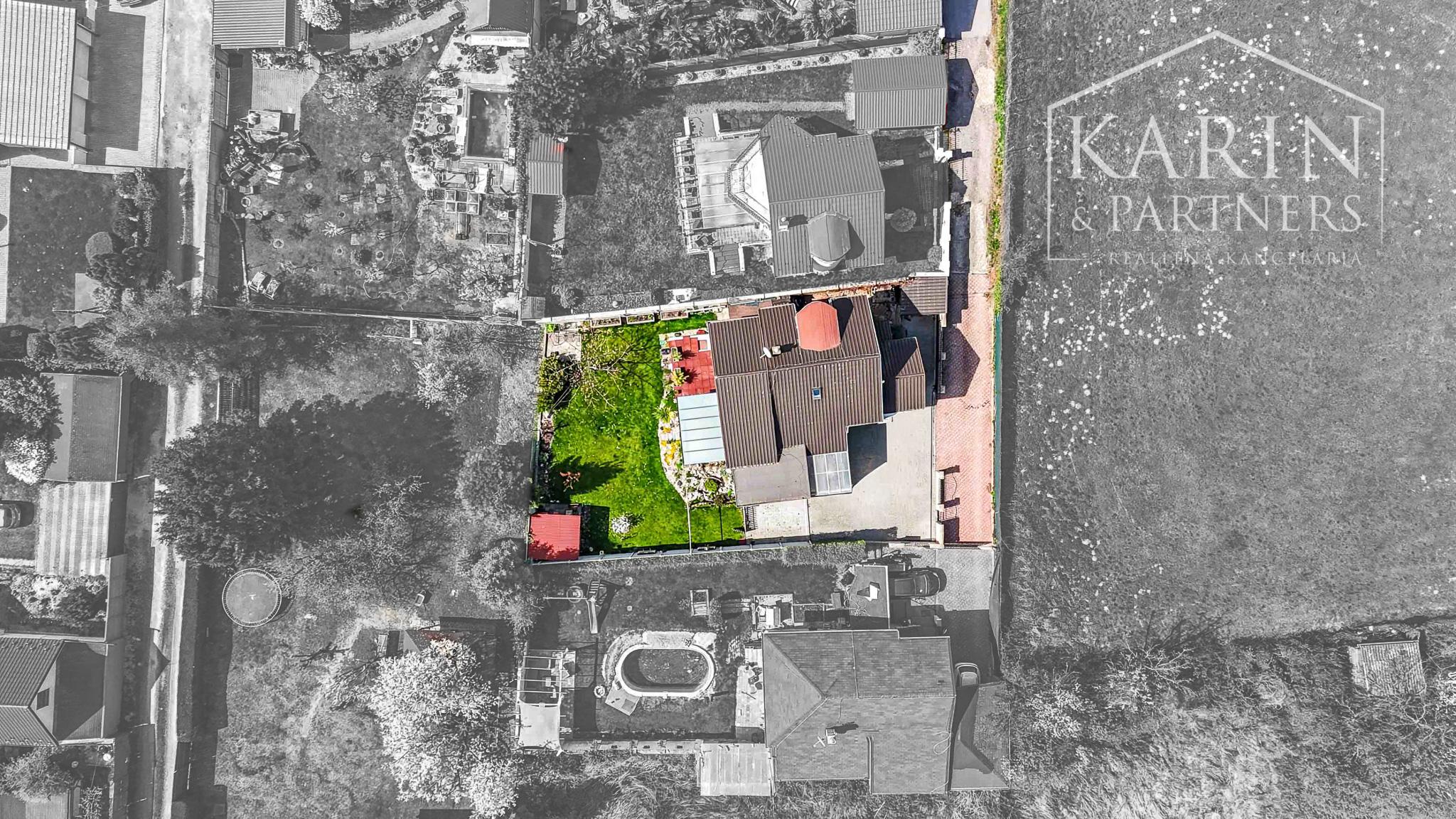 RODINNÝ DOM PRI DUNAJI S DOVOLENKOVOU ATMOSFÉROU - HAMULIAKOVO